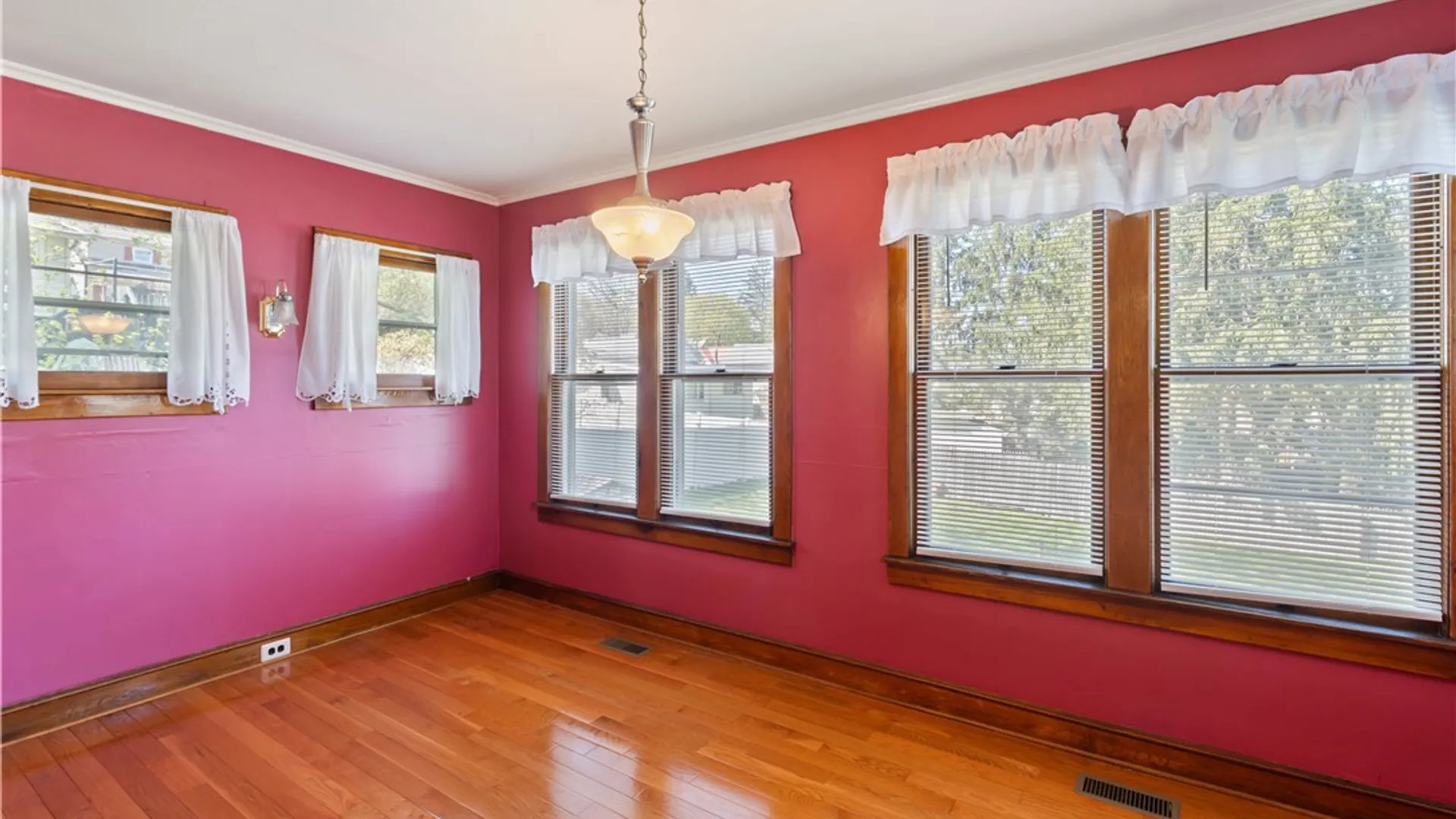 Property at 37 Vanscoter Street, Hornell, NY 14843 16