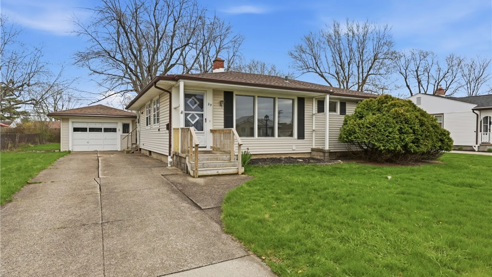Property at 29 Overbrook Avenue, Tonawanda, NY 14150 2