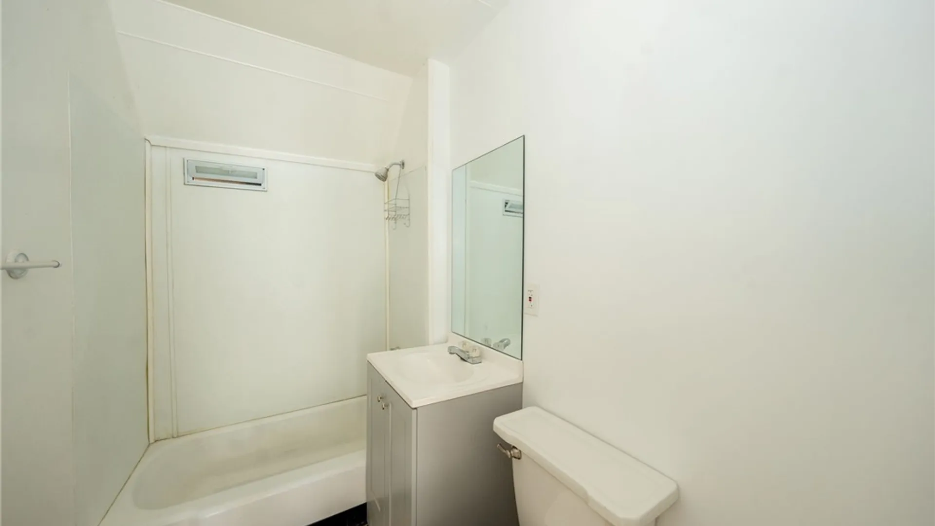 Property at 44 La Force Place, Buffalo, NY 14207 15