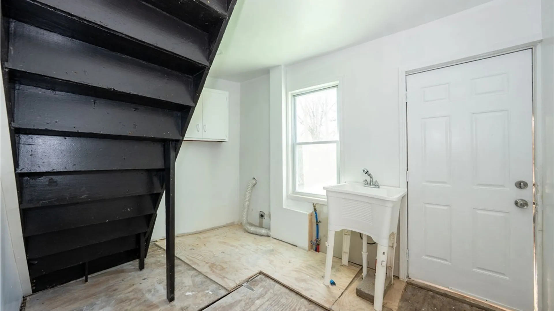 Property at 44 La Force Place, Buffalo, NY 14207 26