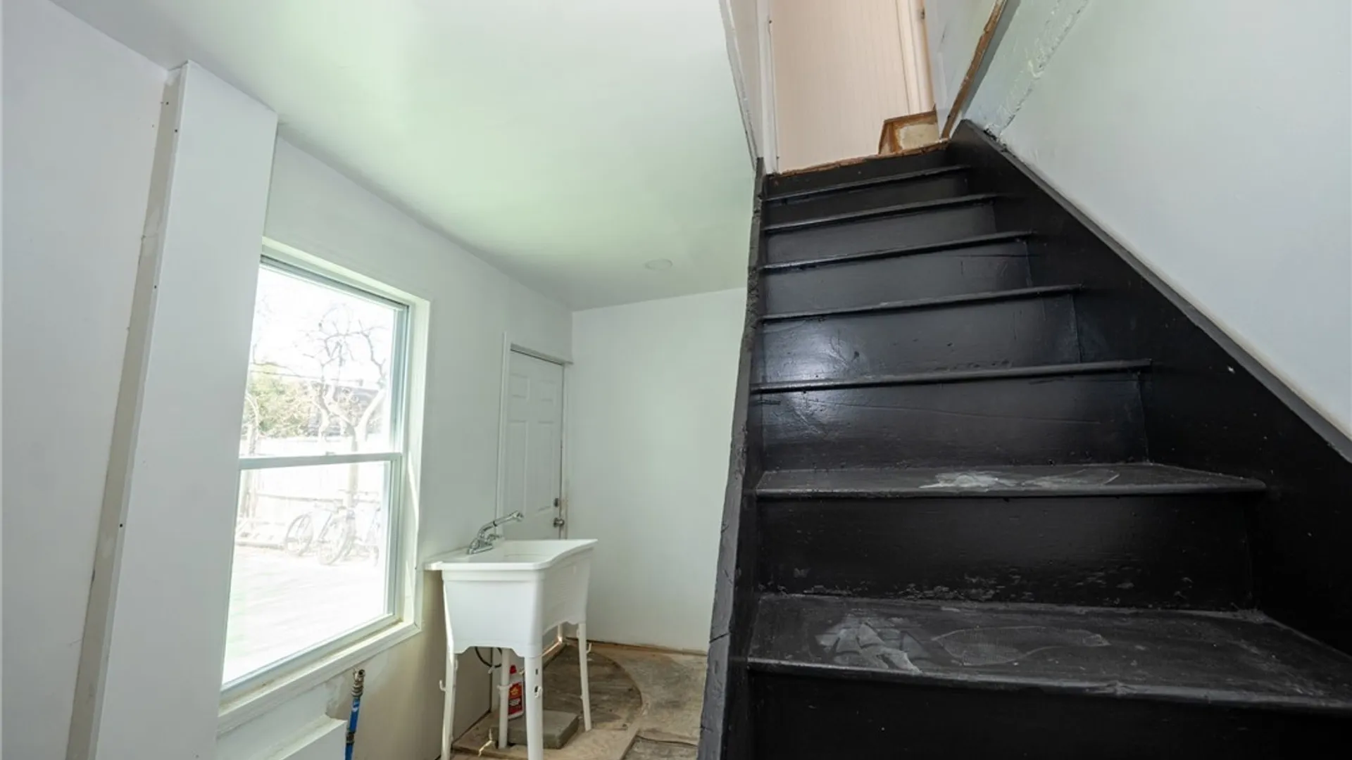 Property at 44 La Force Place, Buffalo, NY 14207 27