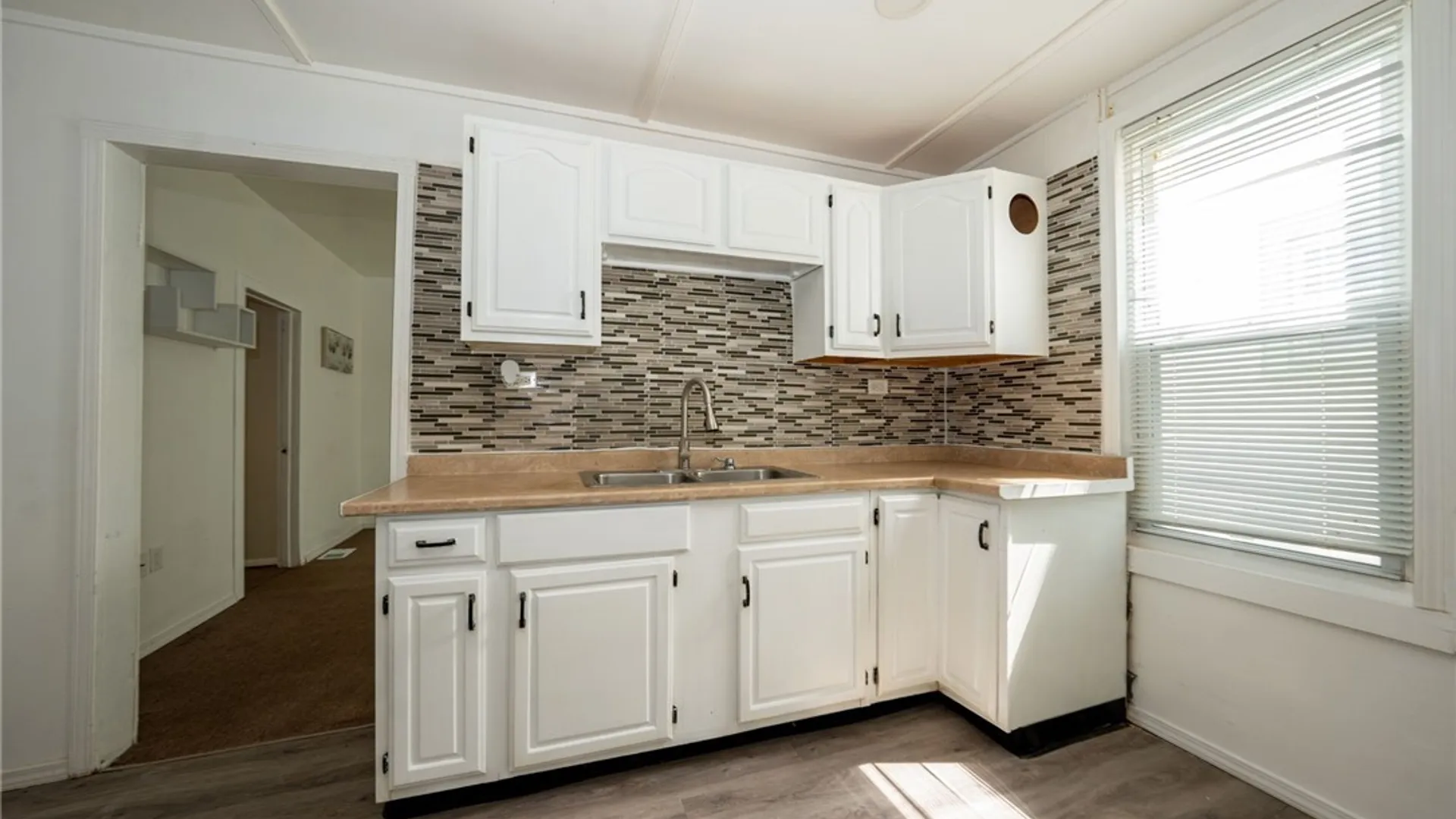 Property at 44 La Force Place, Buffalo, NY 14207 31