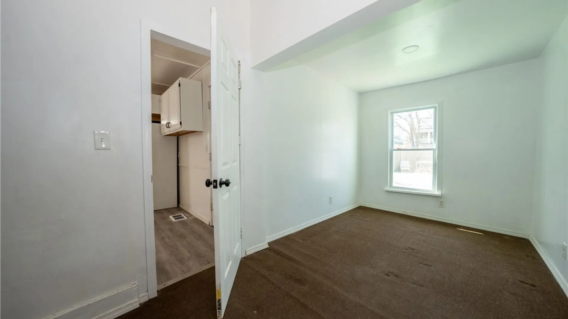 Property at 44 La Force Place, Buffalo, NY 14207 32