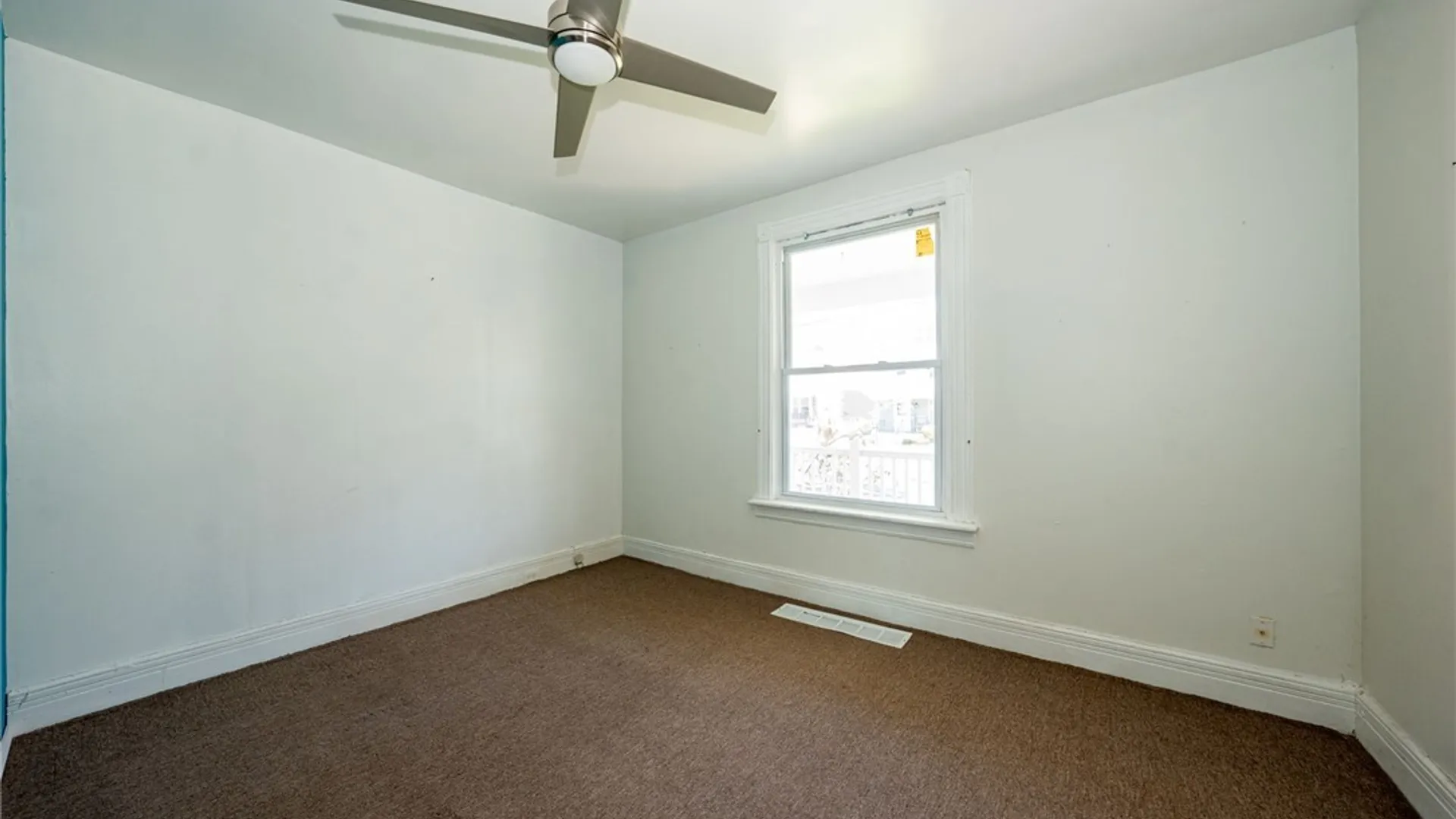 Property at 44 La Force Place, Buffalo, NY 14207 39