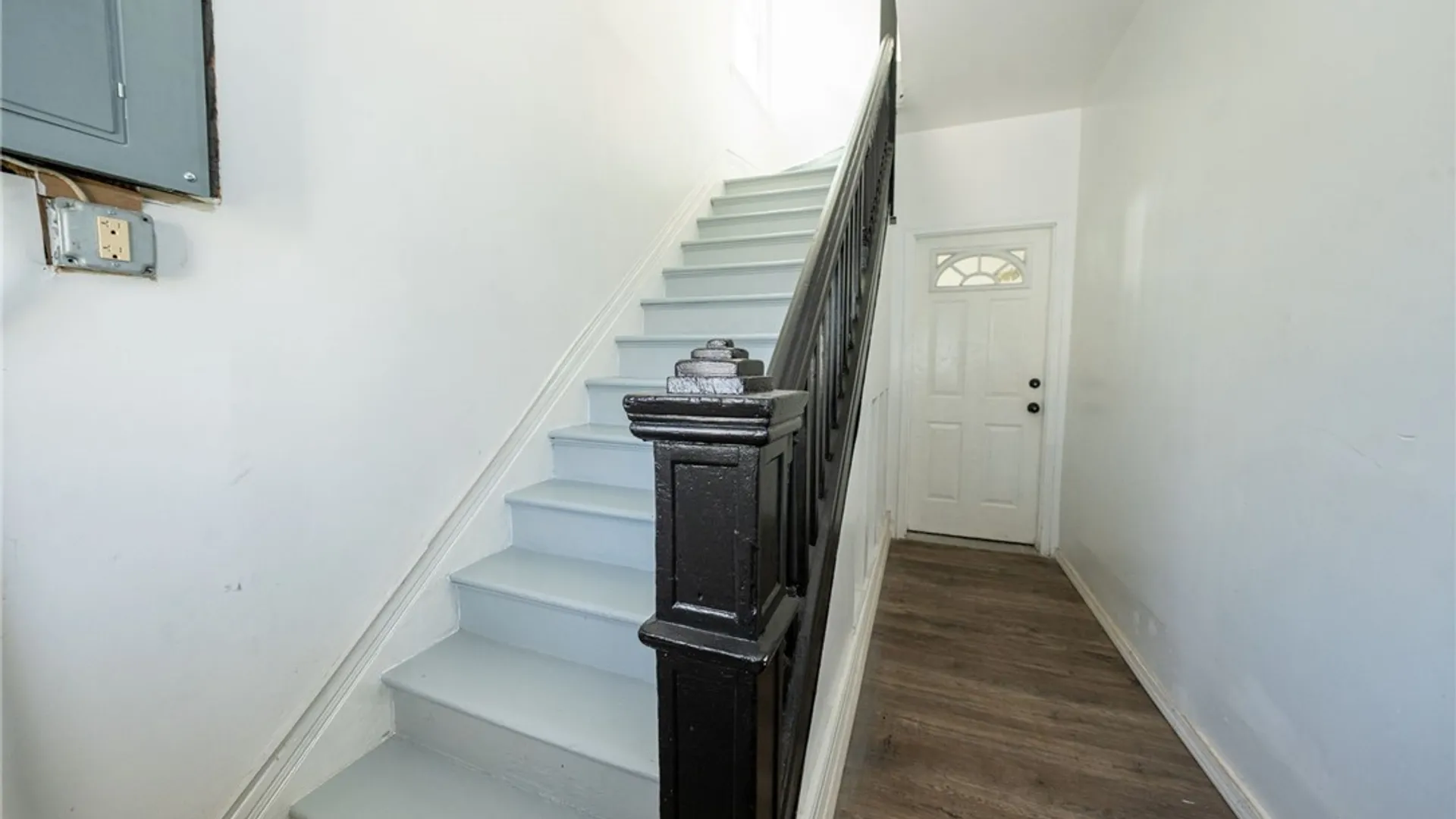Property at 44 La Force Place, Buffalo, NY 14207 8