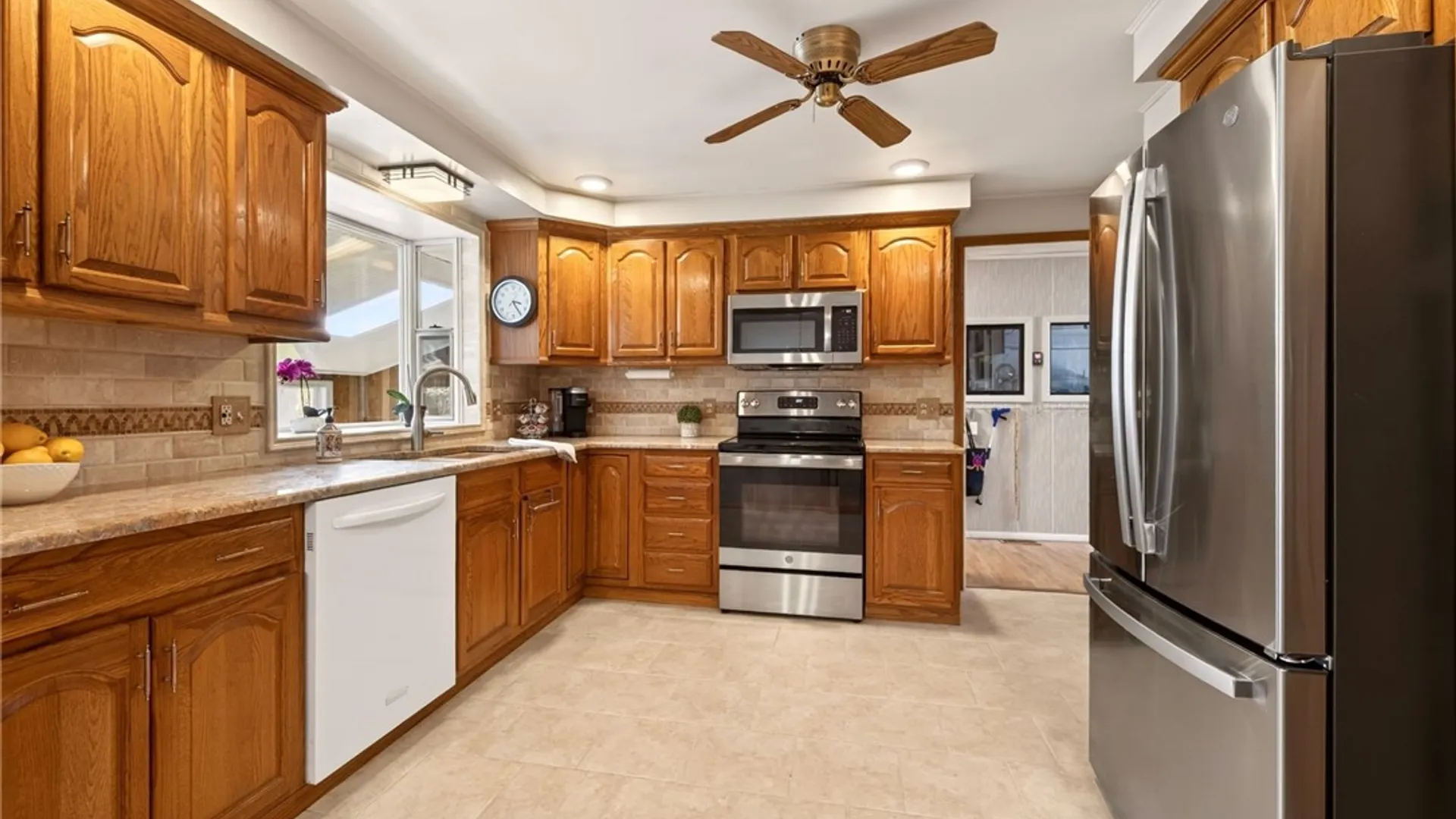 Property at 436 Brookwood Drive, Webster, NY 14580 3