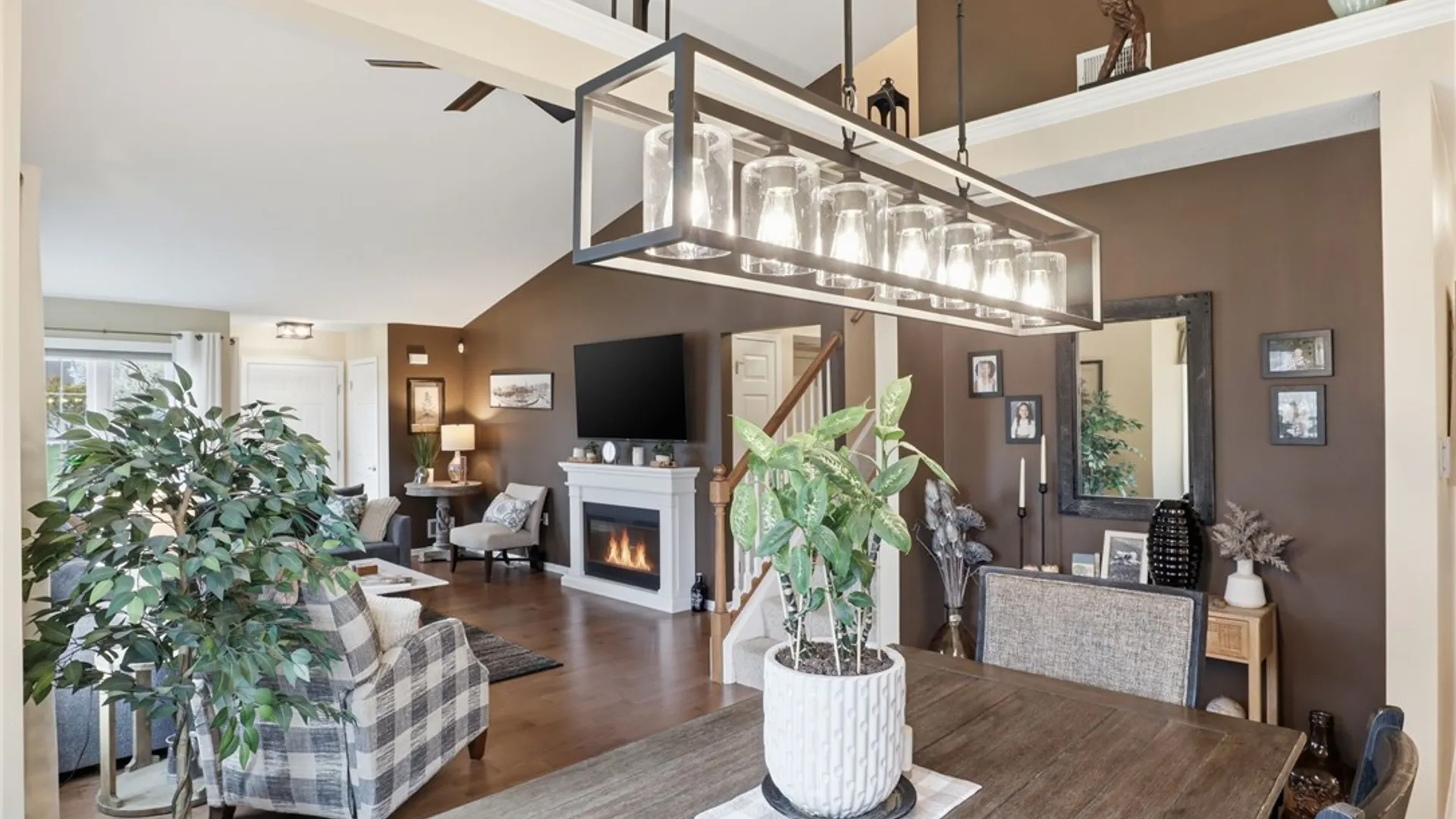 Property at 111 Eagle Pine, Henrietta, NY 14623 7