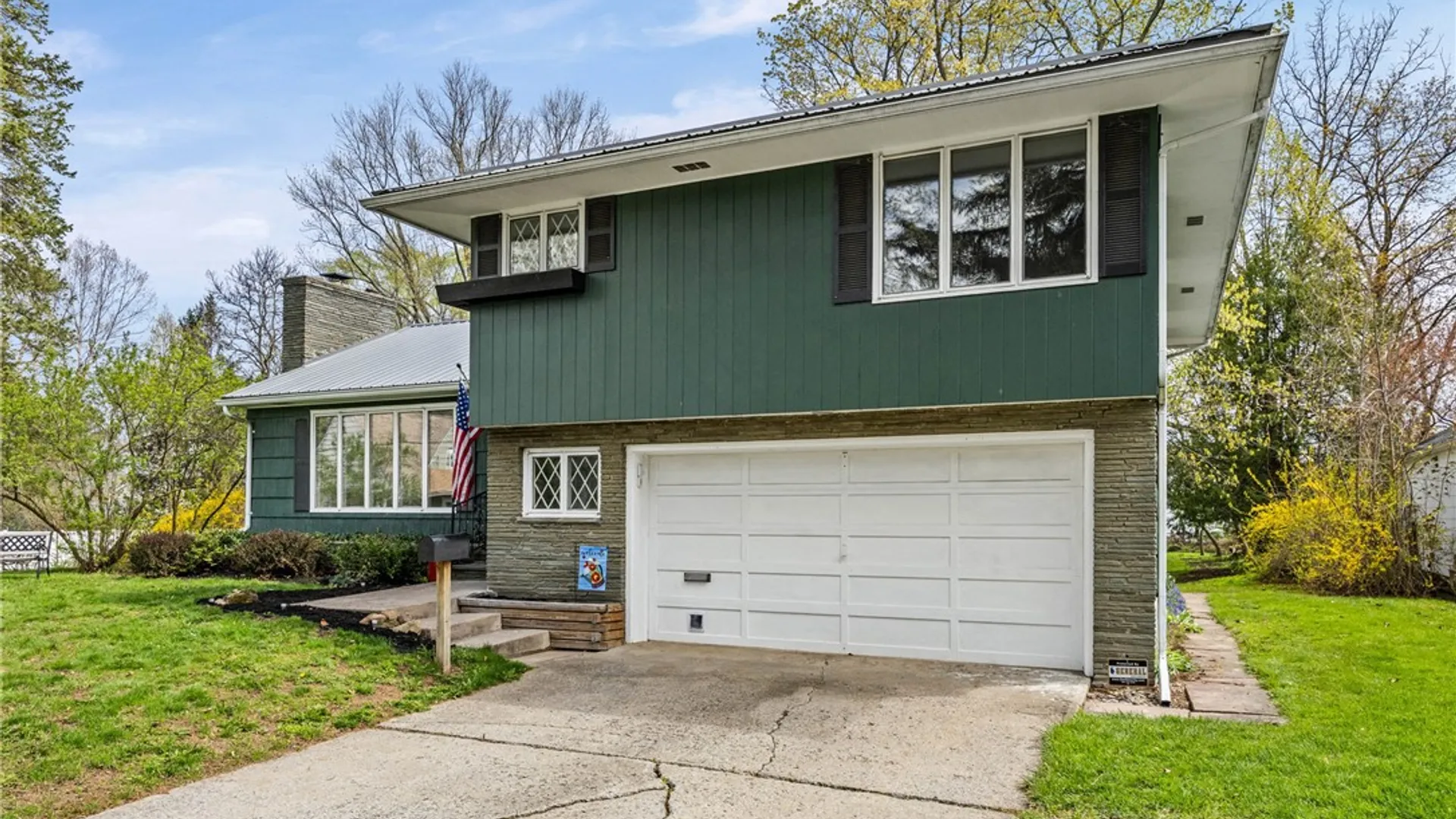 Property at 17 Ray Street, Murray, NY 14470 3