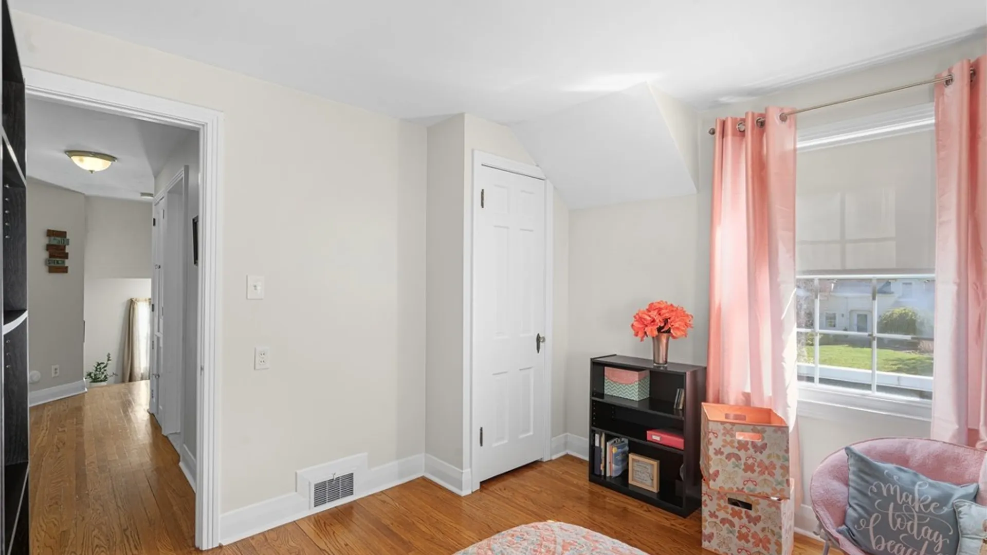 Property at 103 Pelham Road, DeWitt, NY 13214 28