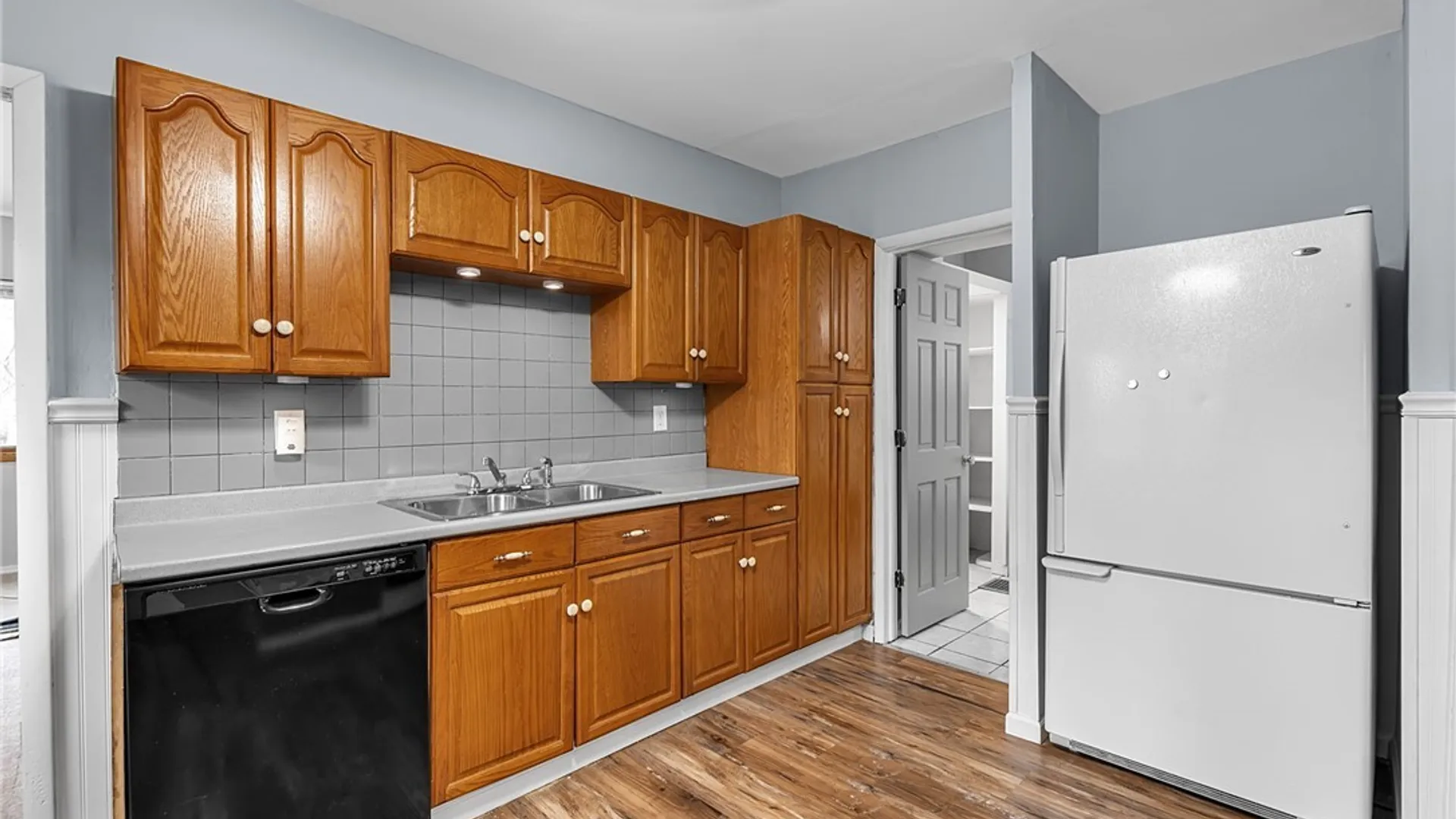 Property at 79 Lind Avenue, West Seneca, NY 14224 18