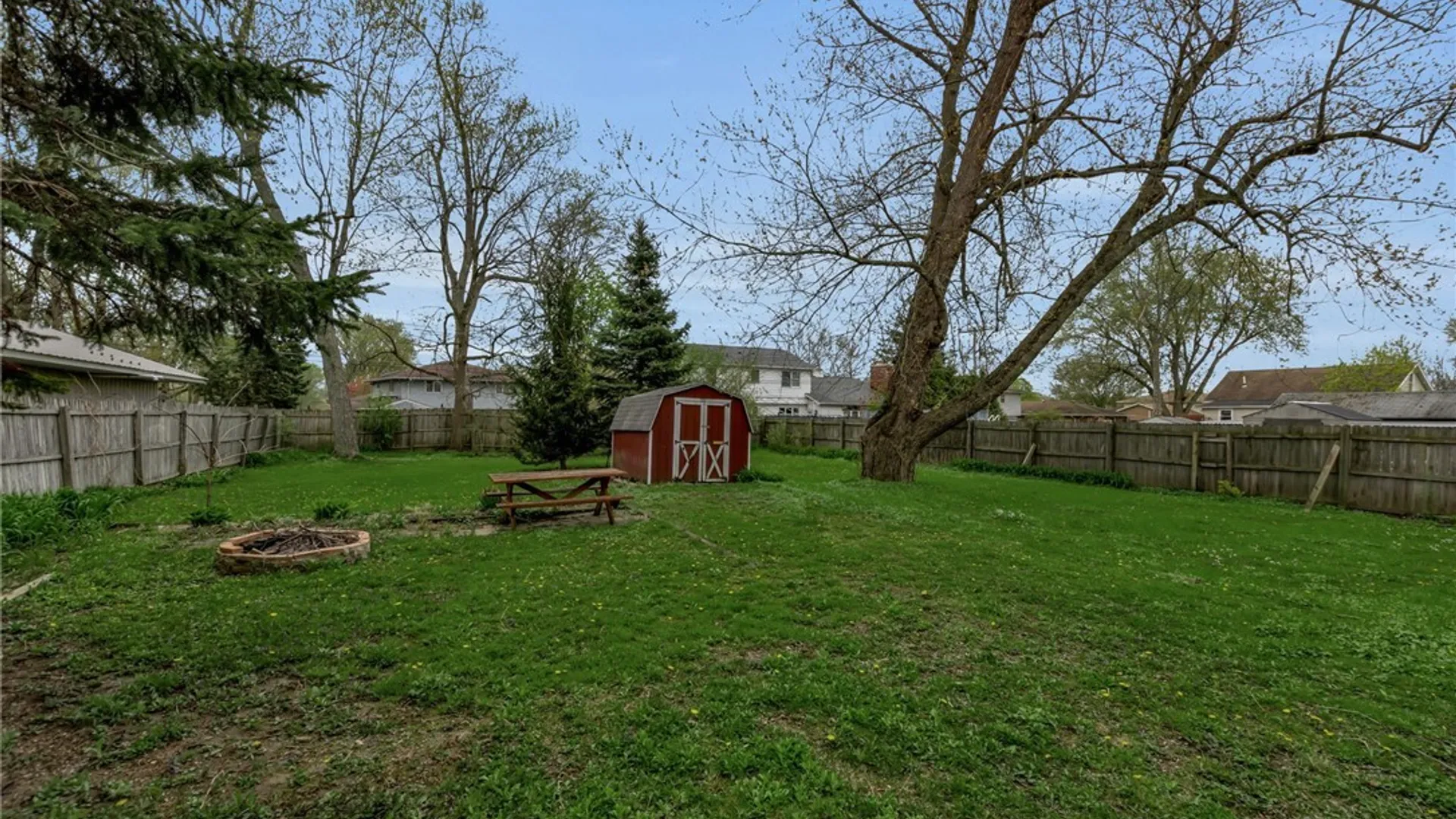 Property at 79 Lind Avenue, West Seneca, NY 14224 33