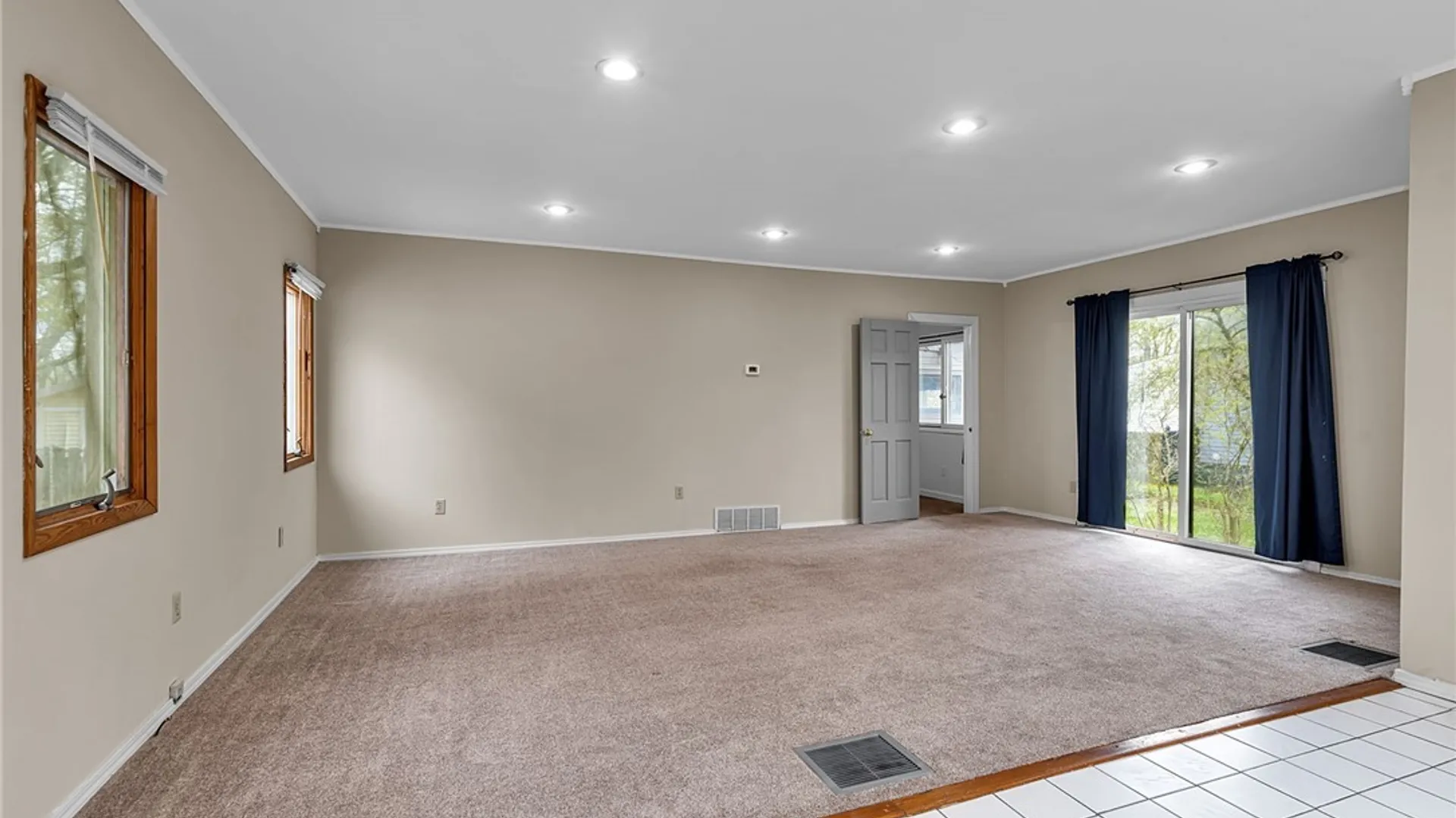 Property at 79 Lind Avenue, West Seneca, NY 14224 8
