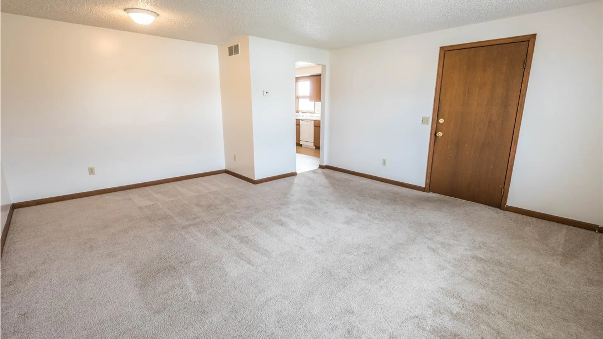 Property at 325 Kaymar Drive, Amherst, NY 14228 2