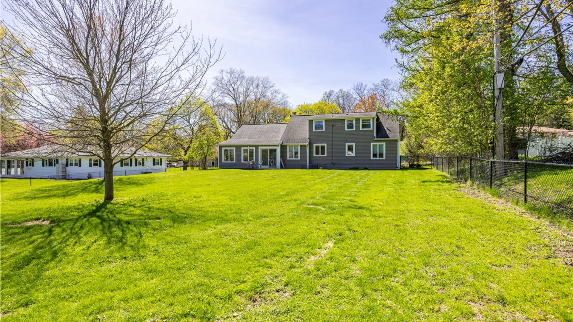 Property at 141 Highledge Drive, Penfield, NY 14526 21