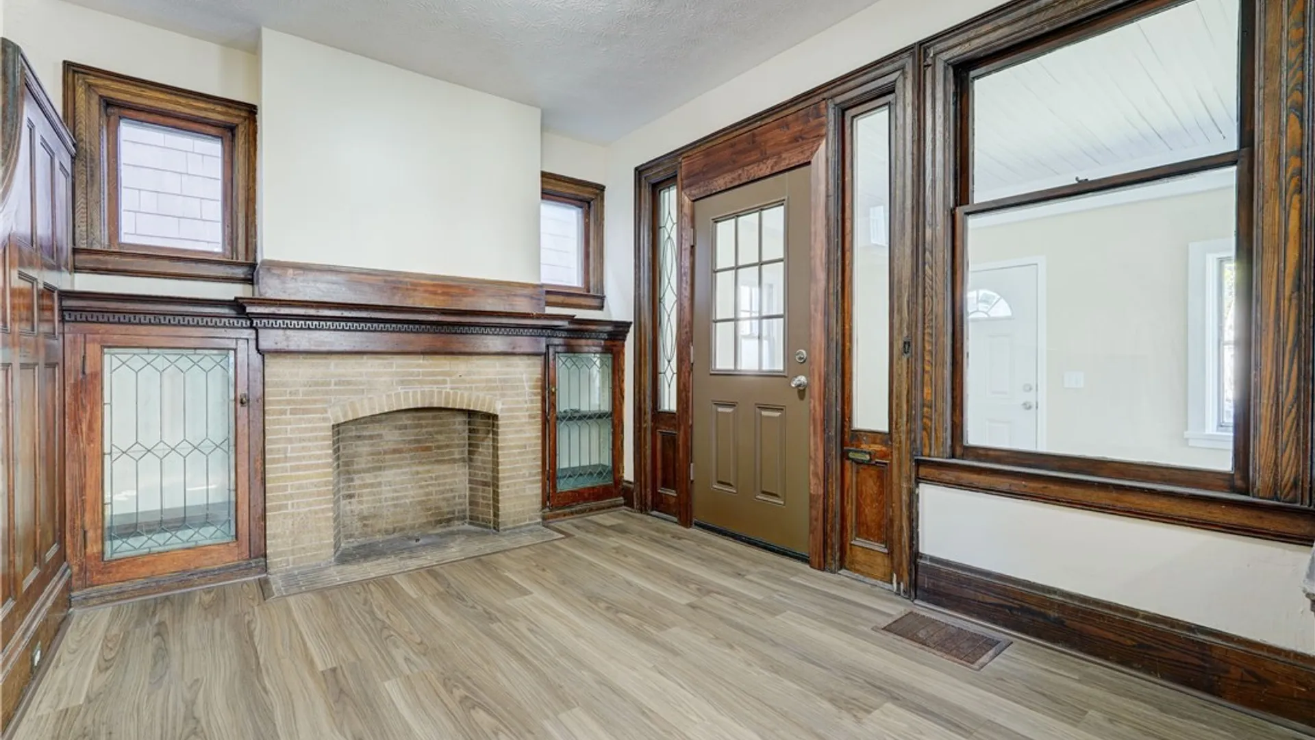 Property at 223 Selye Terrace, Rochester, NY 14613 6
