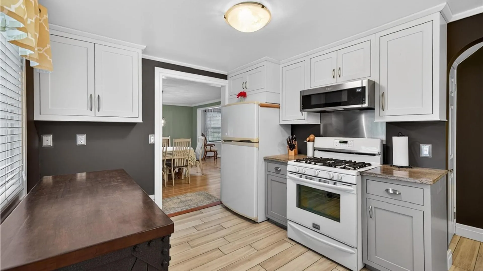 Property at 4412 Clark Street, Hamburg, NY 14075 10