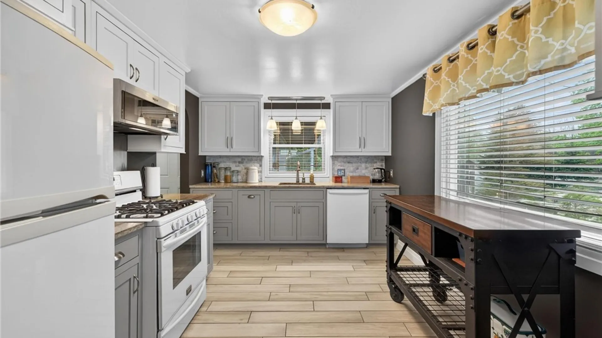 Property at 4412 Clark Street, Hamburg, NY 14075 7