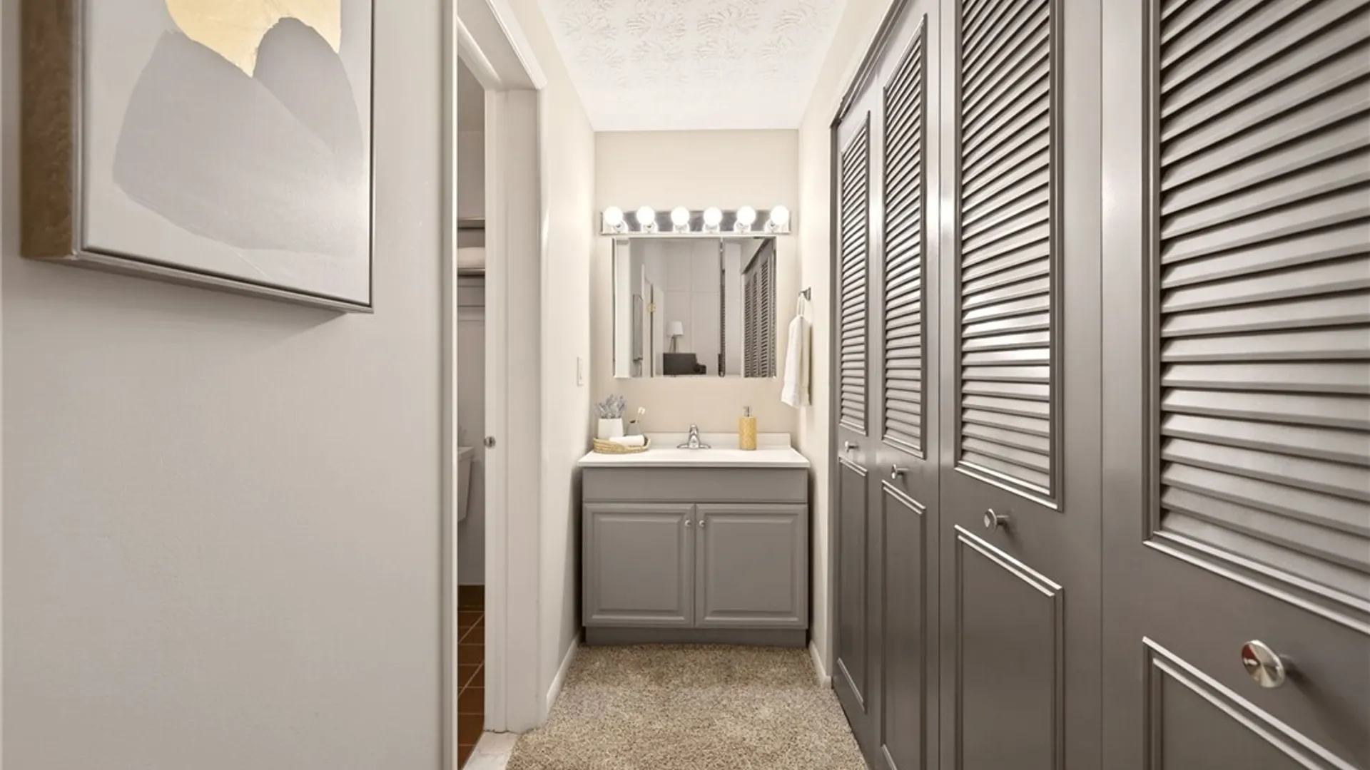 Property at 9 Brimsdown Circle, Perinton, NY 14450 23