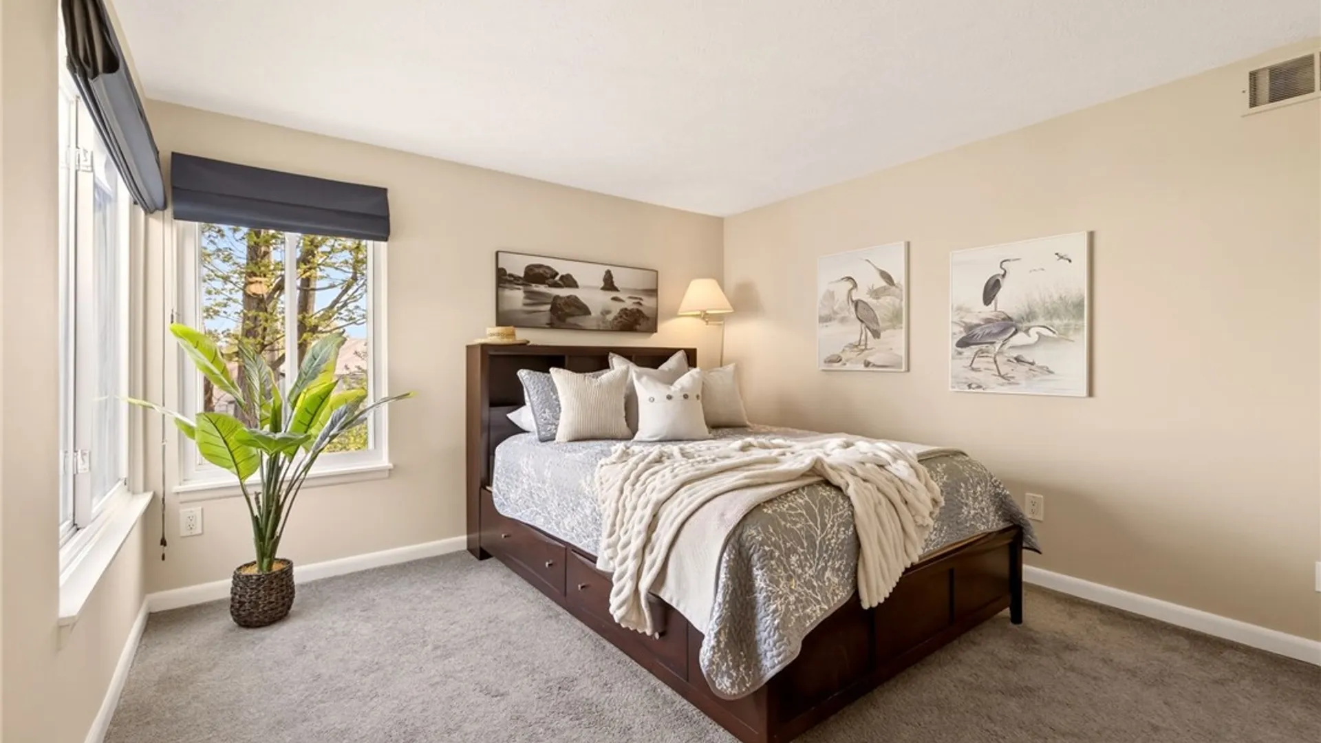 Property at 9 Brimsdown Circle, Perinton, NY 14450 26