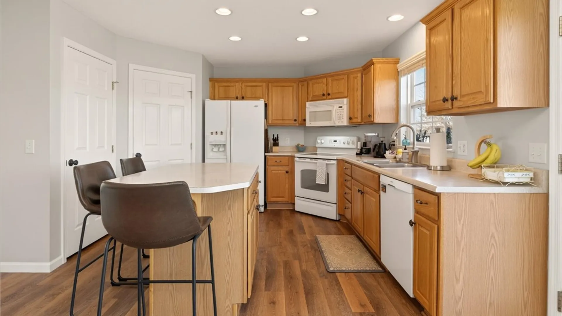 Property at 22 Nuthatch Drive, Henrietta, NY 14586 16