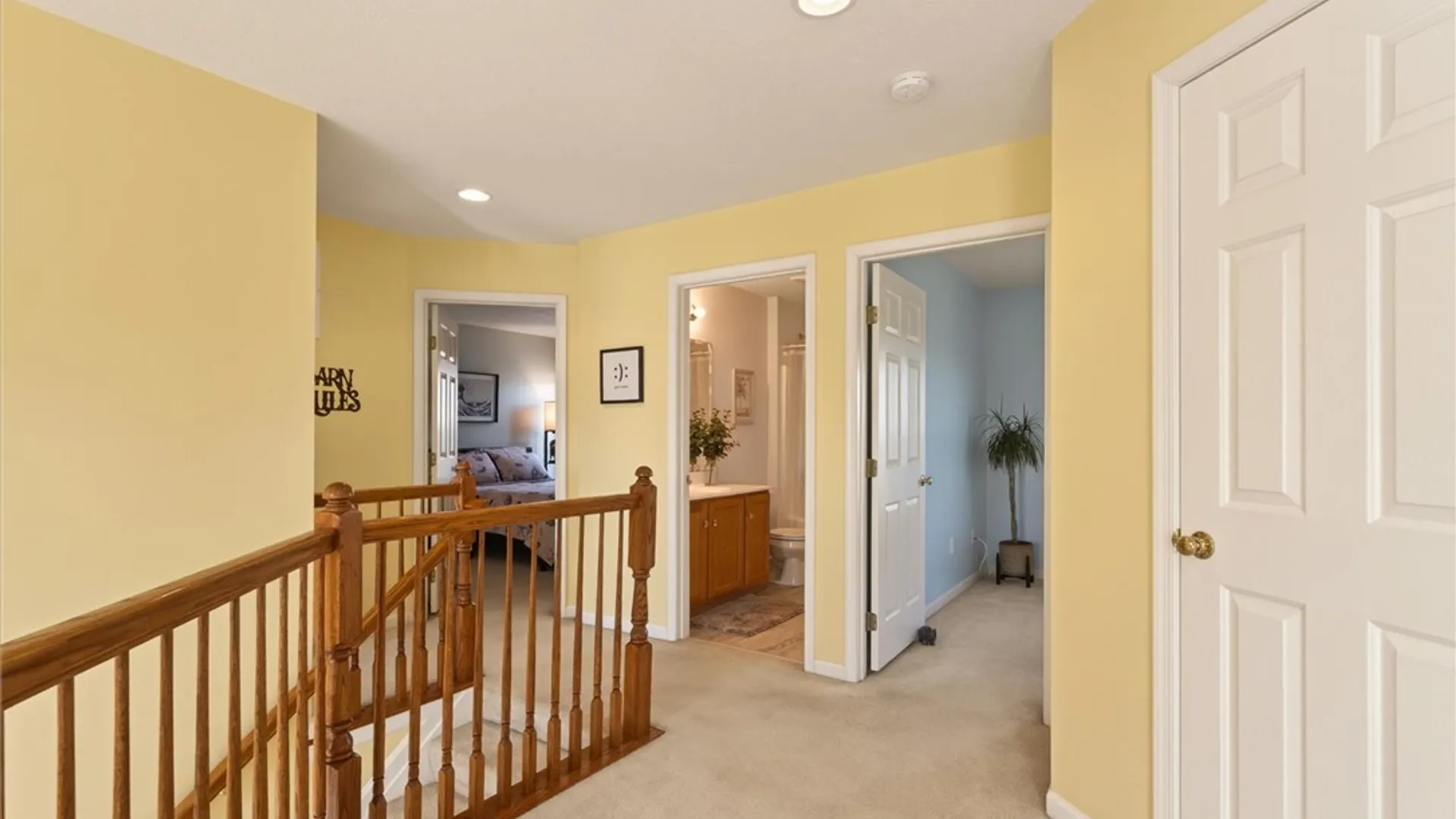 Property at 22 Nuthatch Drive, Henrietta, NY 14586 29