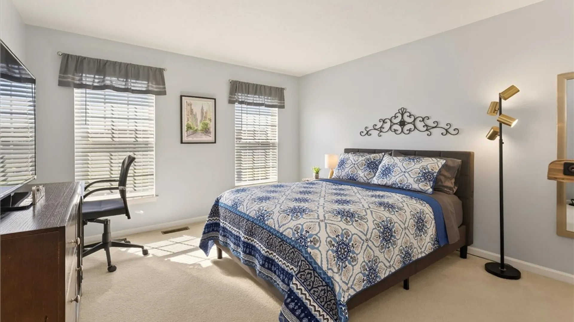 Property at 22 Nuthatch Drive, Henrietta, NY 14586 31