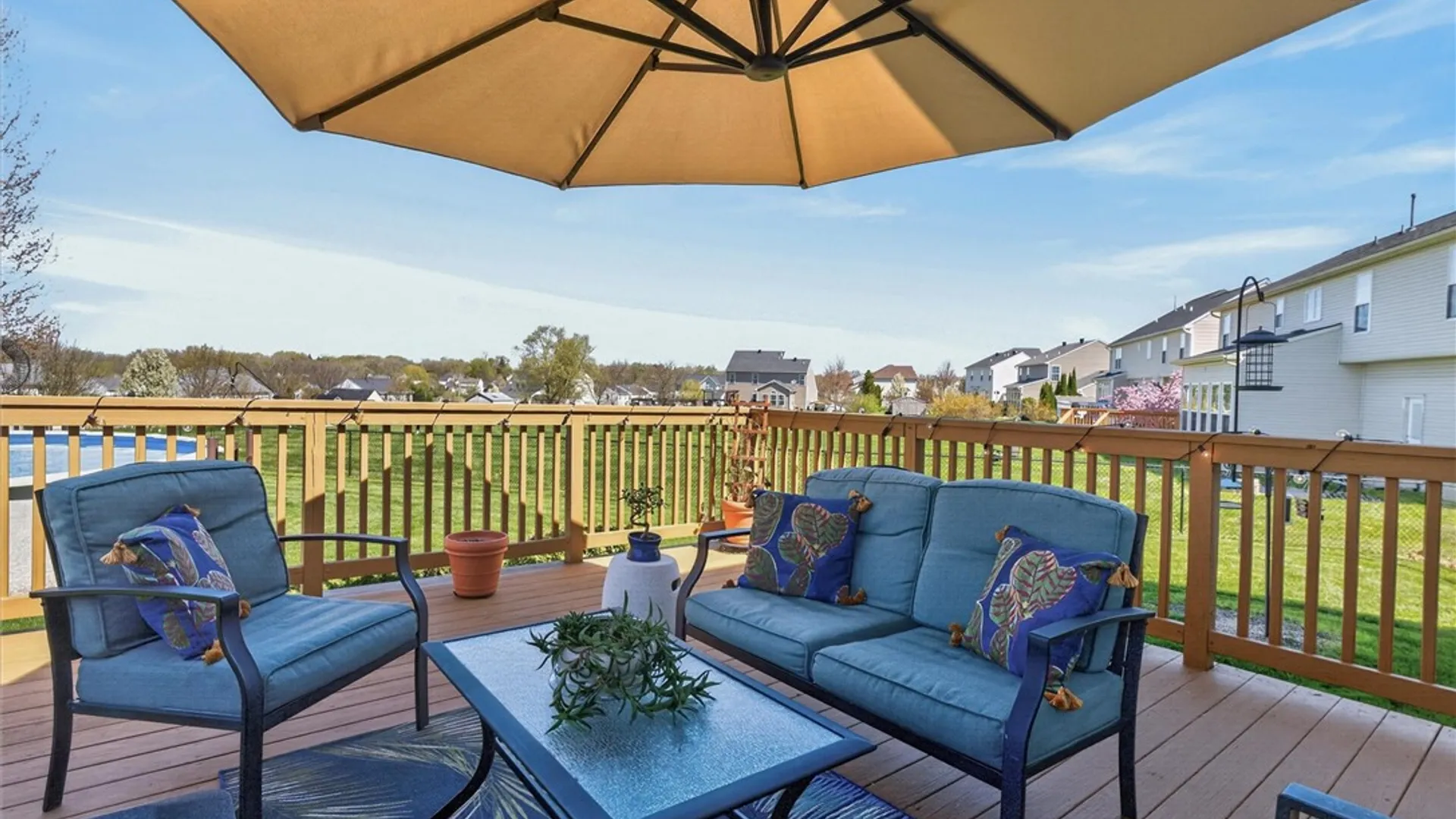 Property at 22 Nuthatch Drive, Henrietta, NY 14586 38