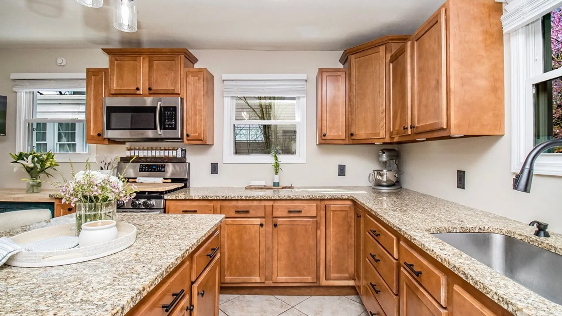 Property at 402 Scott Avenue, Syracuse, NY 13224 19