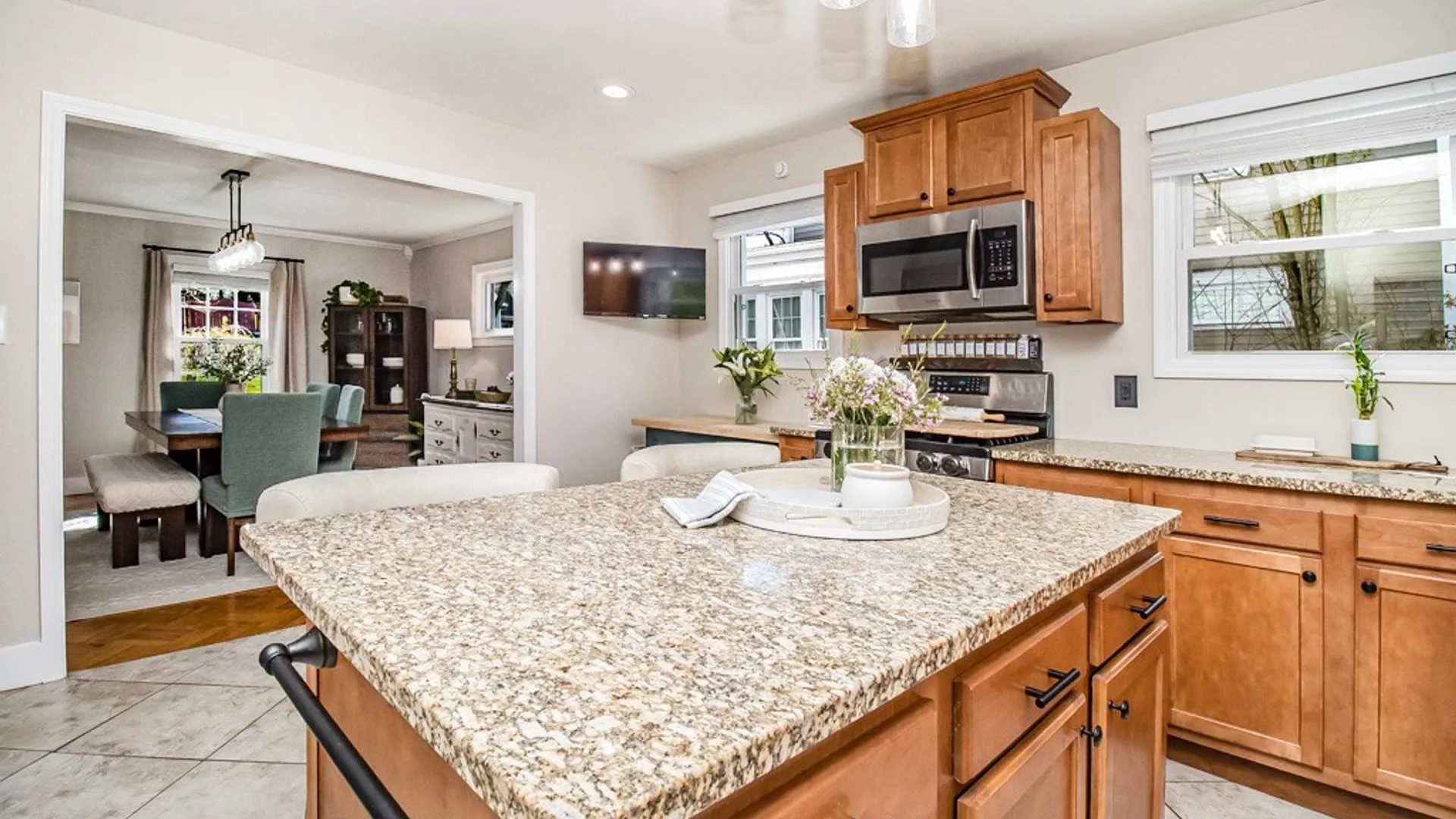 Property at 402 Scott Avenue, Syracuse, NY 13224 22