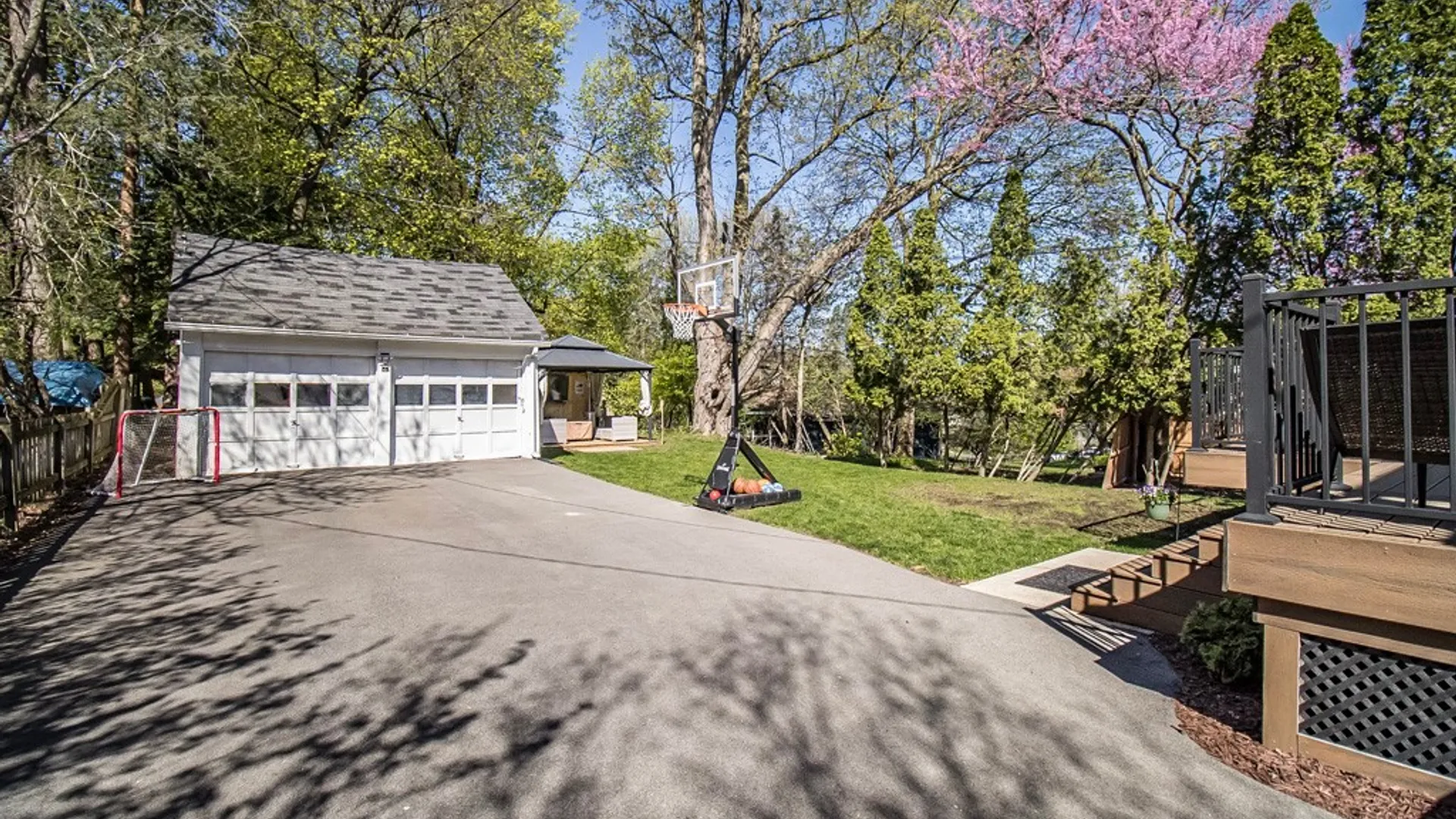 Property at 402 Scott Avenue, Syracuse, NY 13224 40