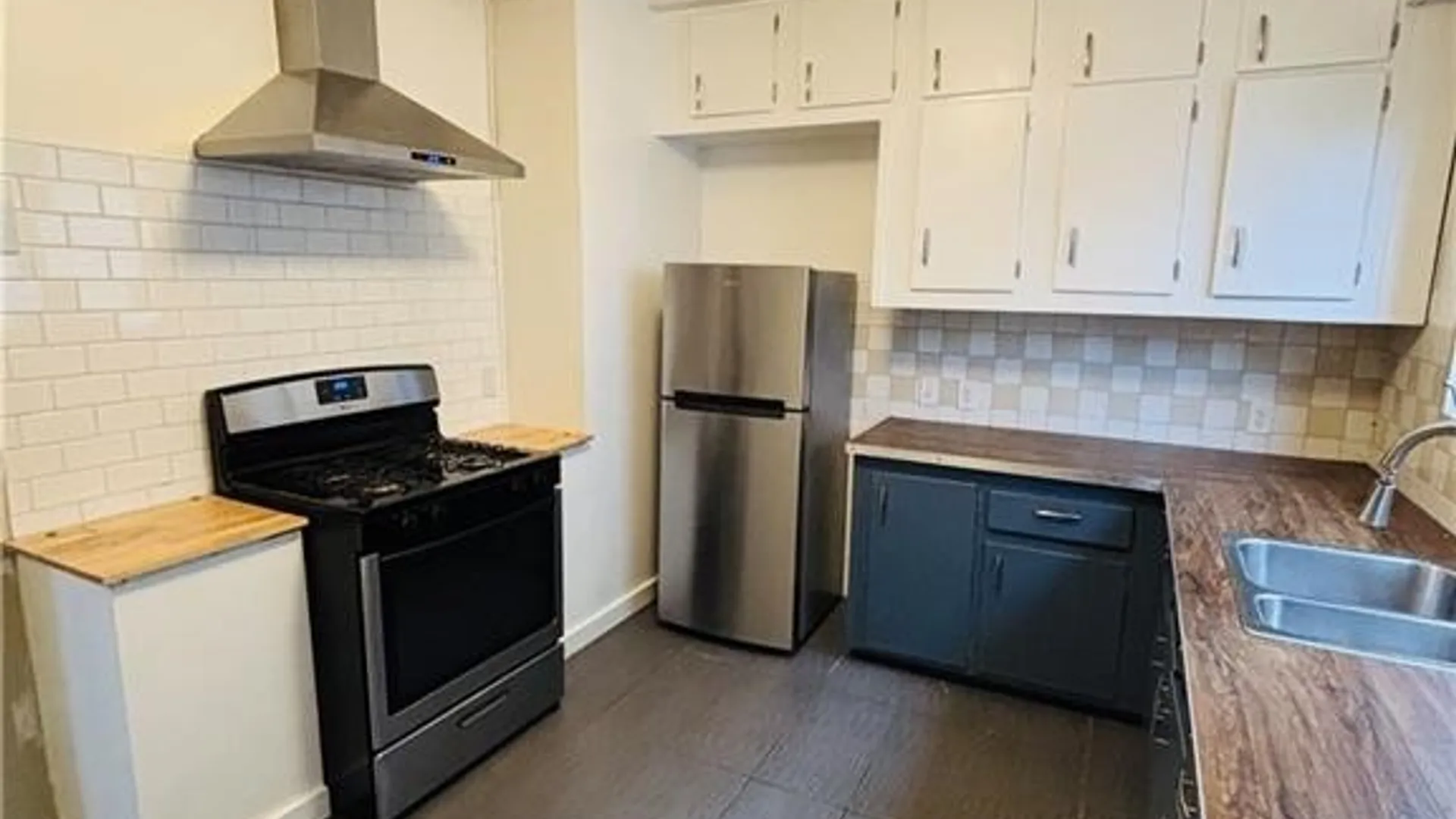 Property at 164 Altruria Street, Buffalo, NY 14220 16