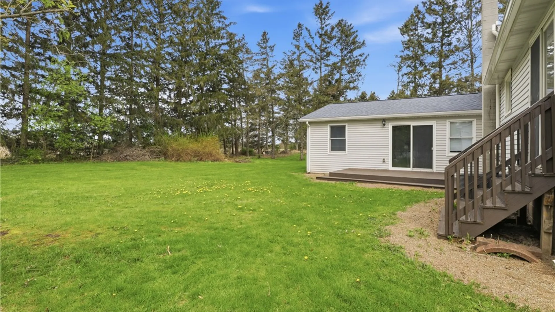 Property at 1128 County Road 8, Farmington, NY 14425 35
