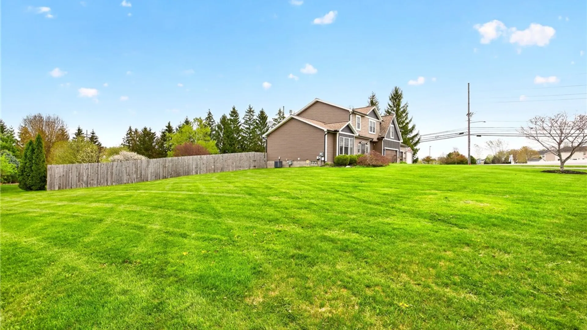 Property at 1 Grouse Point, Penfield, NY 14580 37