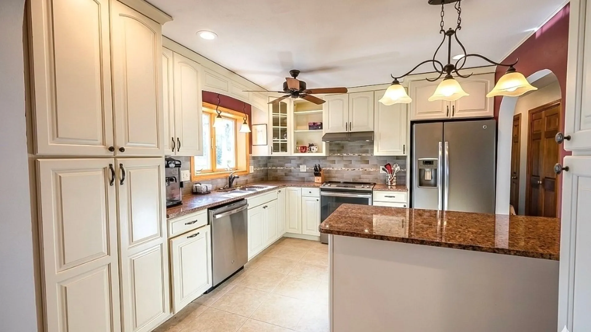 Property at 8309 Greenview Drive, Rome, NY 13440 4