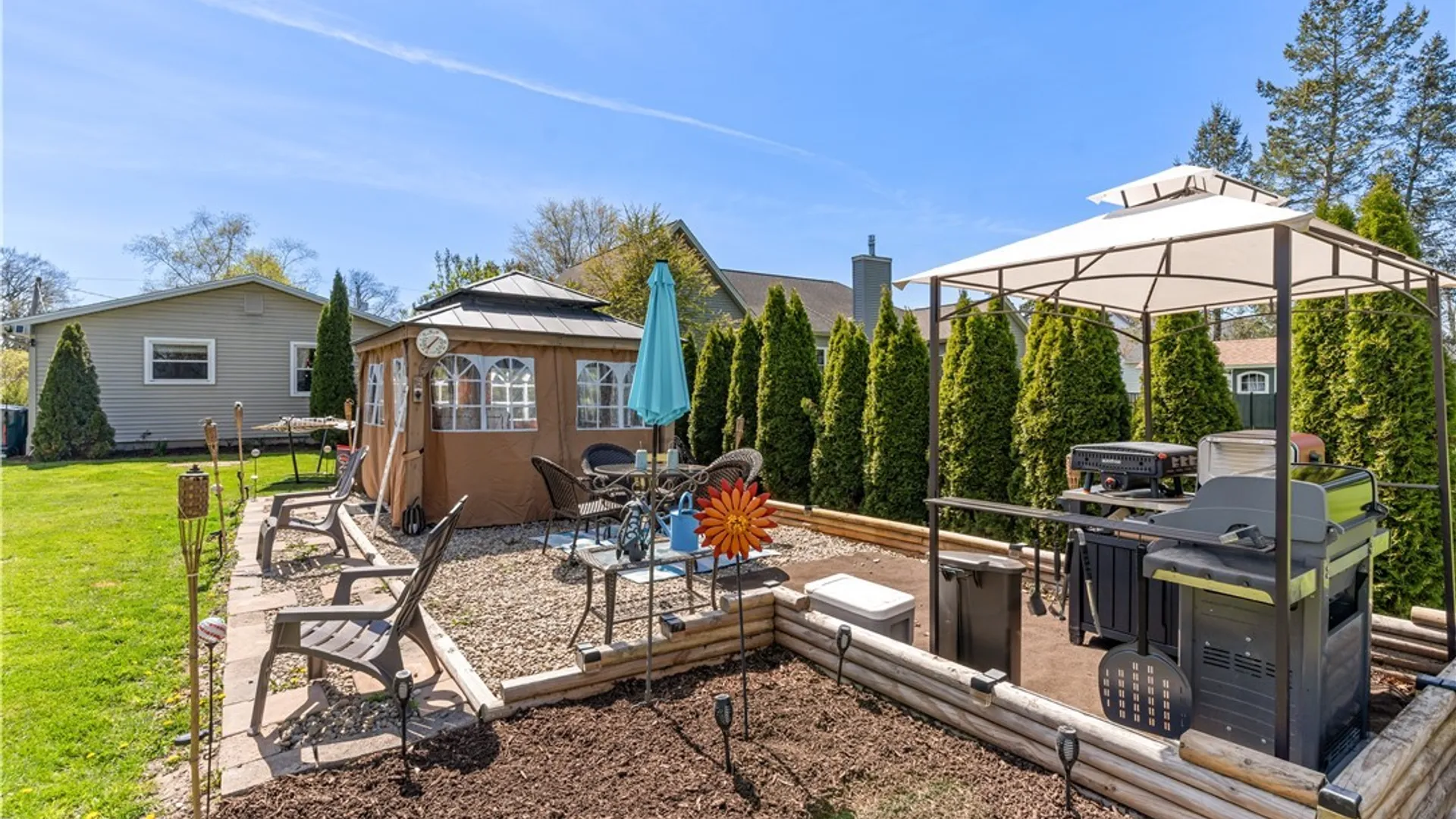 Property at 71 Sunset Drive, Wheatfield, NY 14304 21