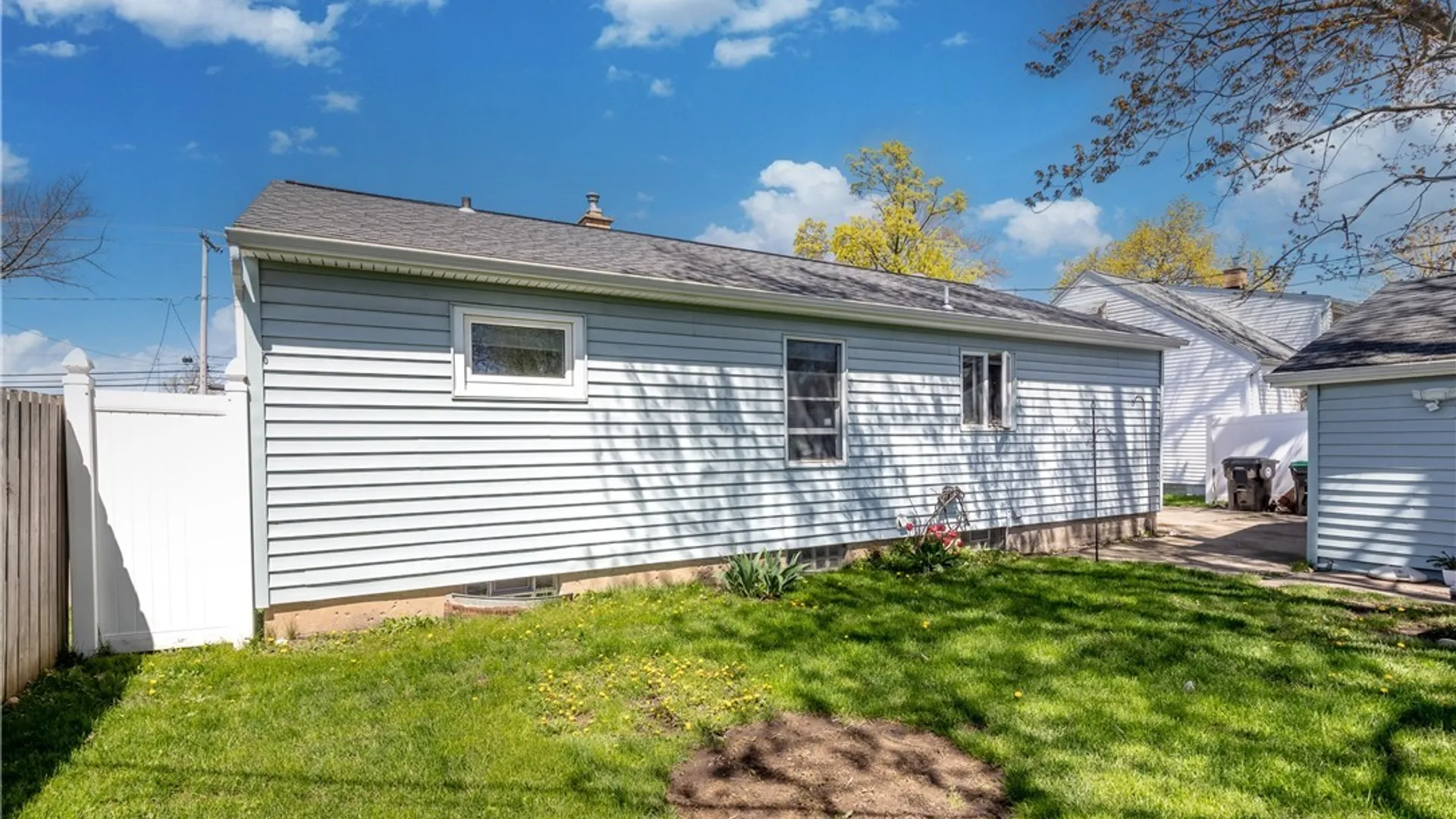 Property at 707 Fletcher Street, Tonawanda, NY 14150 9