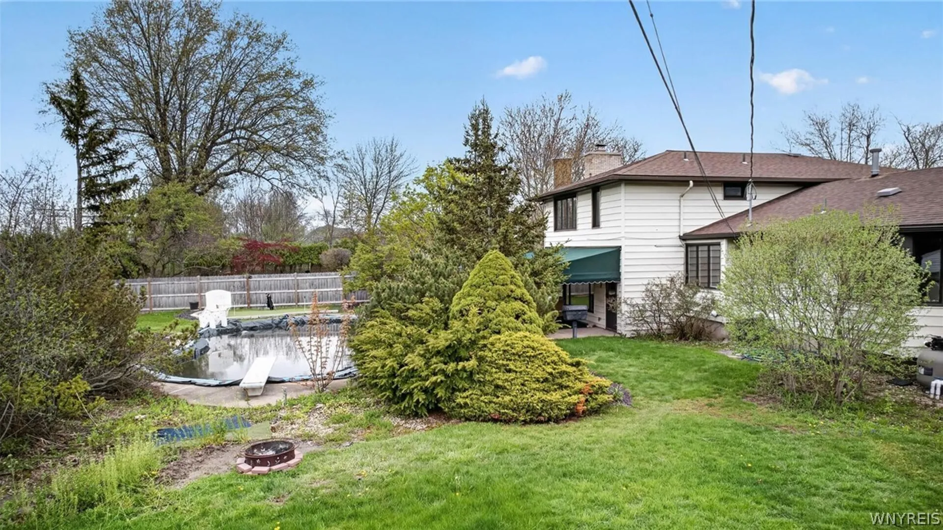 Property at 306 Hunters Lane, Amherst, NY 14221 46