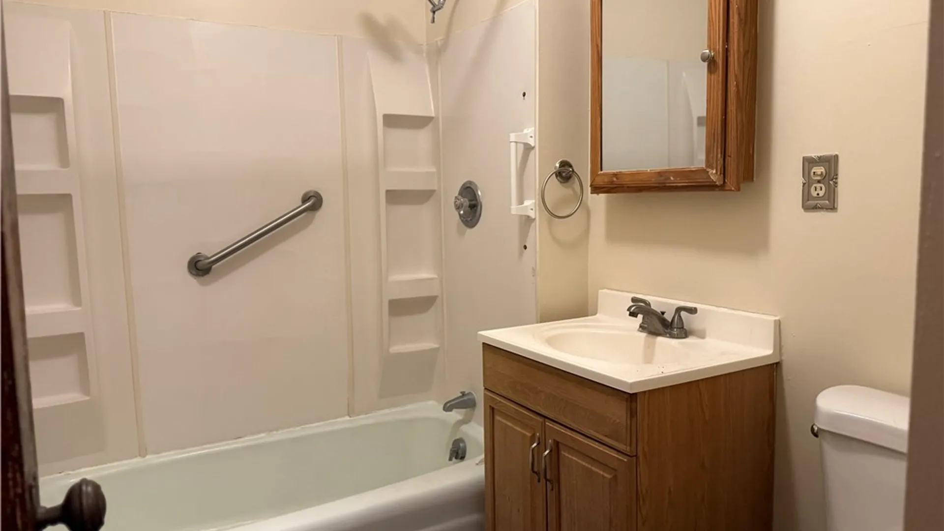Property at 127 Main Street, Victor, NY 14564 7