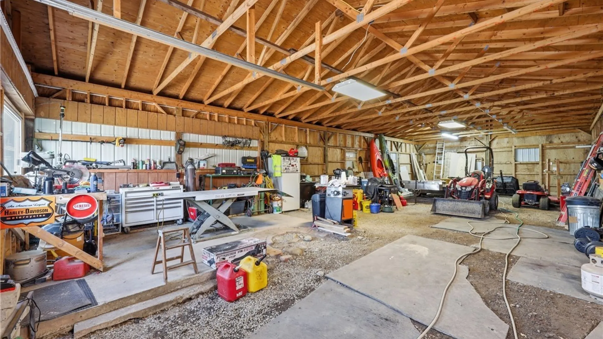 Property at 11604 Route 16, Yorkshire, NY 14042 41