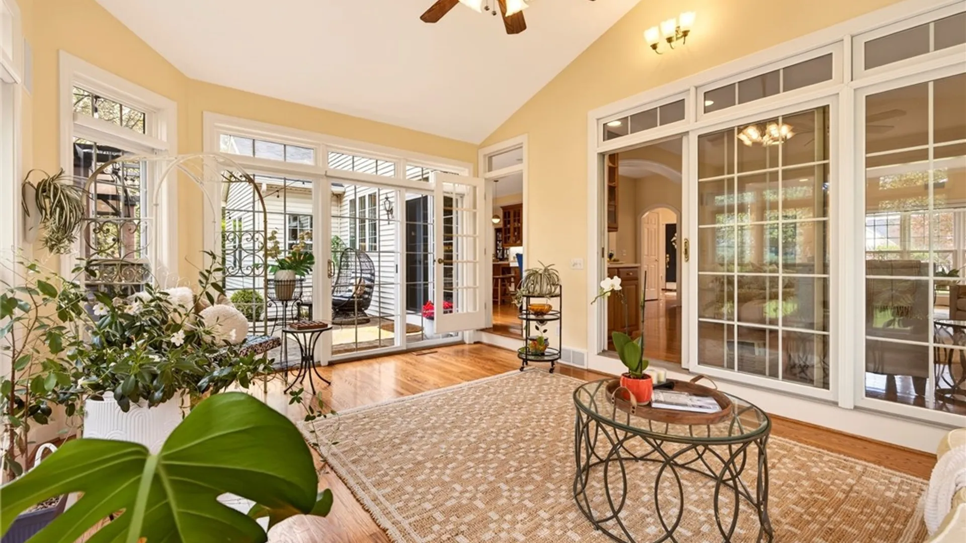 Property at 22 Wexford Glen, Pittsford, NY 14534 23