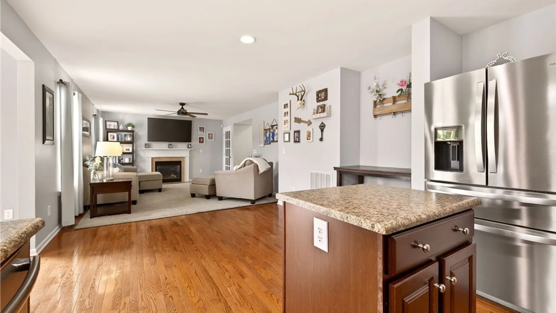 Property at 3196 Peacock Circle, Macedon, NY 14502 10