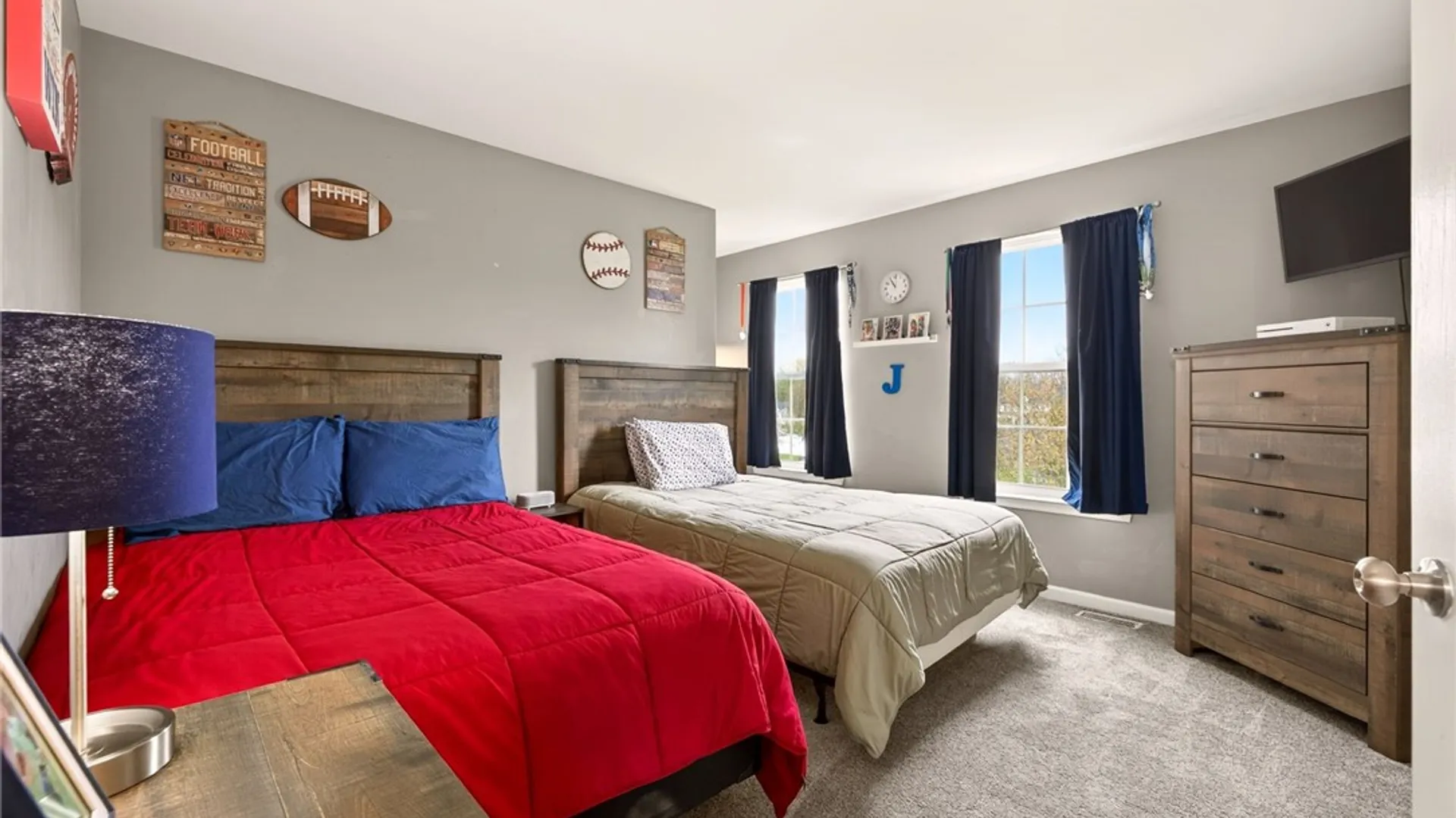 Property at 3196 Peacock Circle, Macedon, NY 14502 18