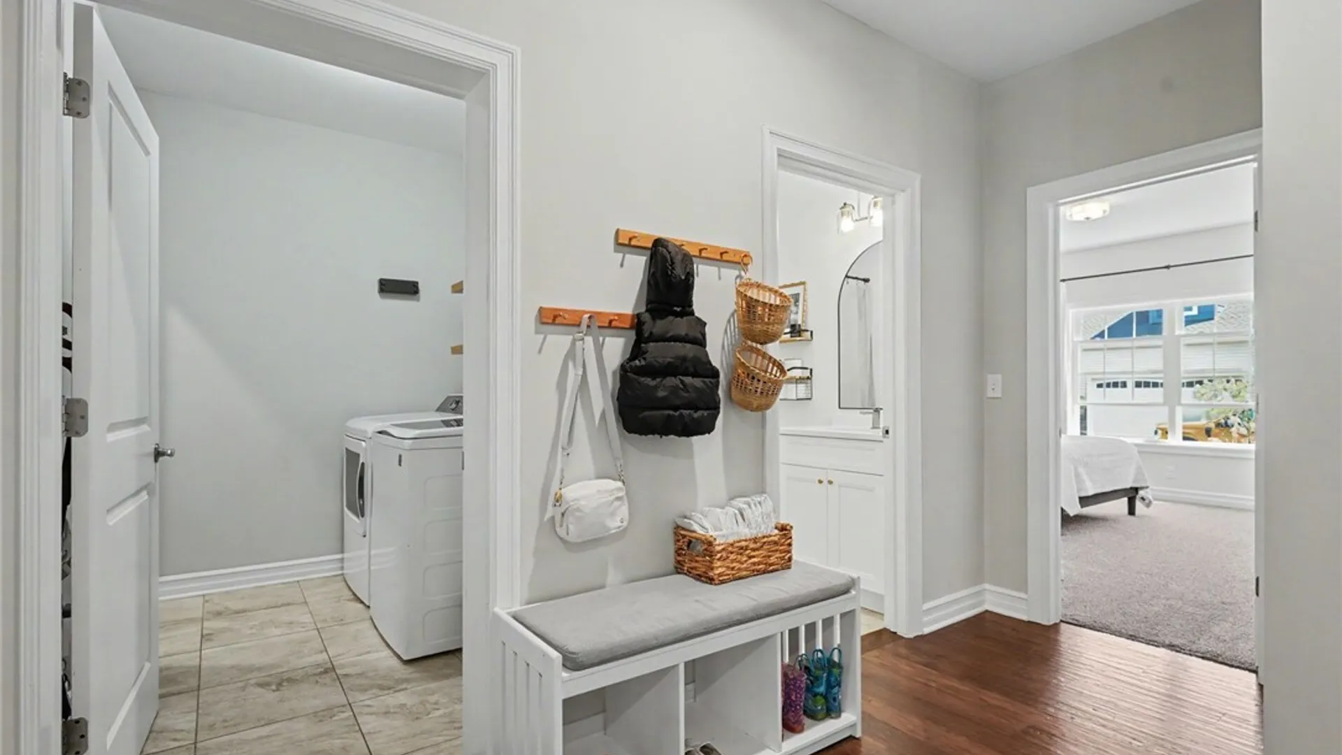 Property at 9423 Heritage Path, Clarence, NY 14032 21