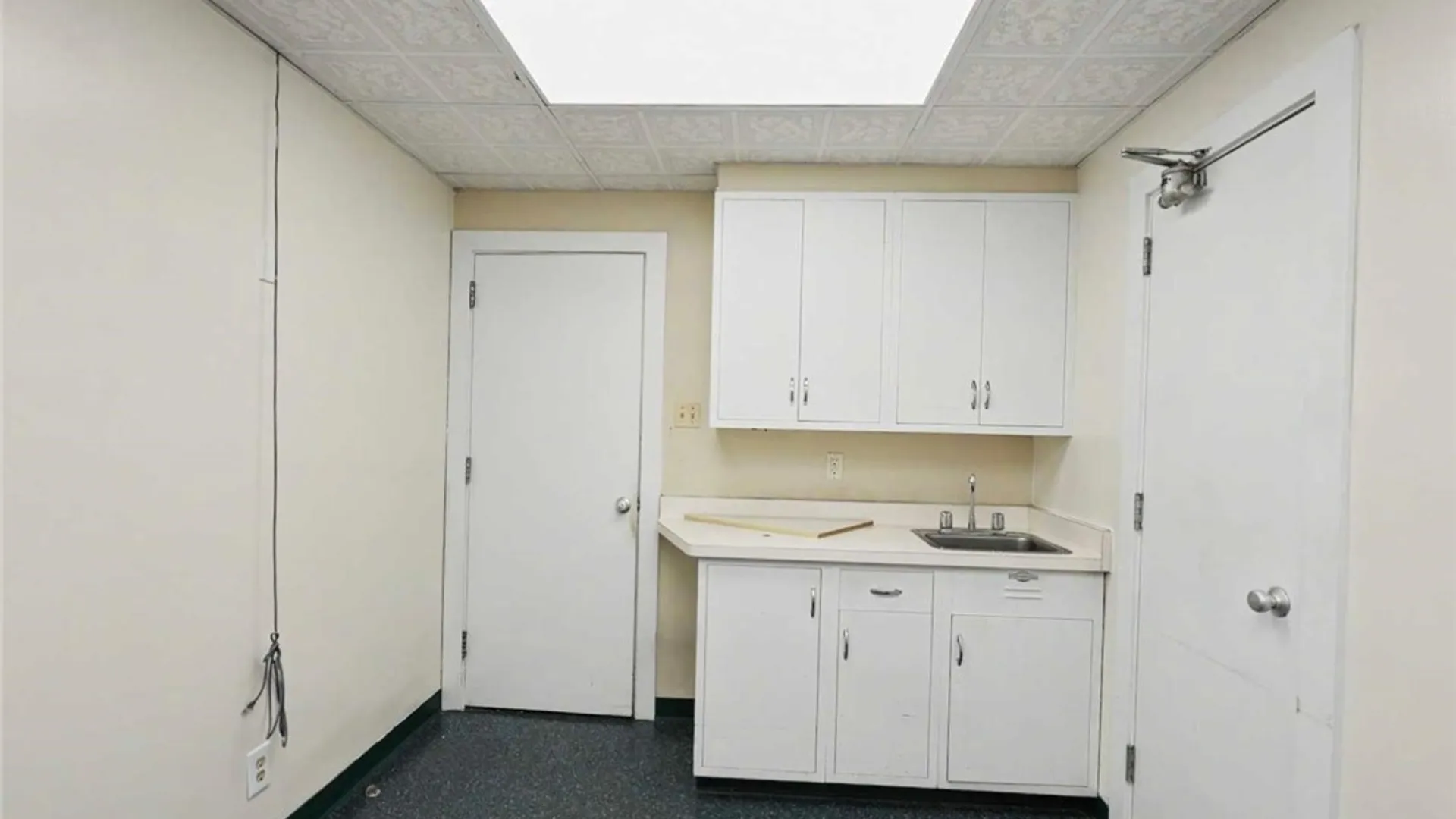 Property at 4080 Delaware Avenue, Tonawanda, NY 14150 25