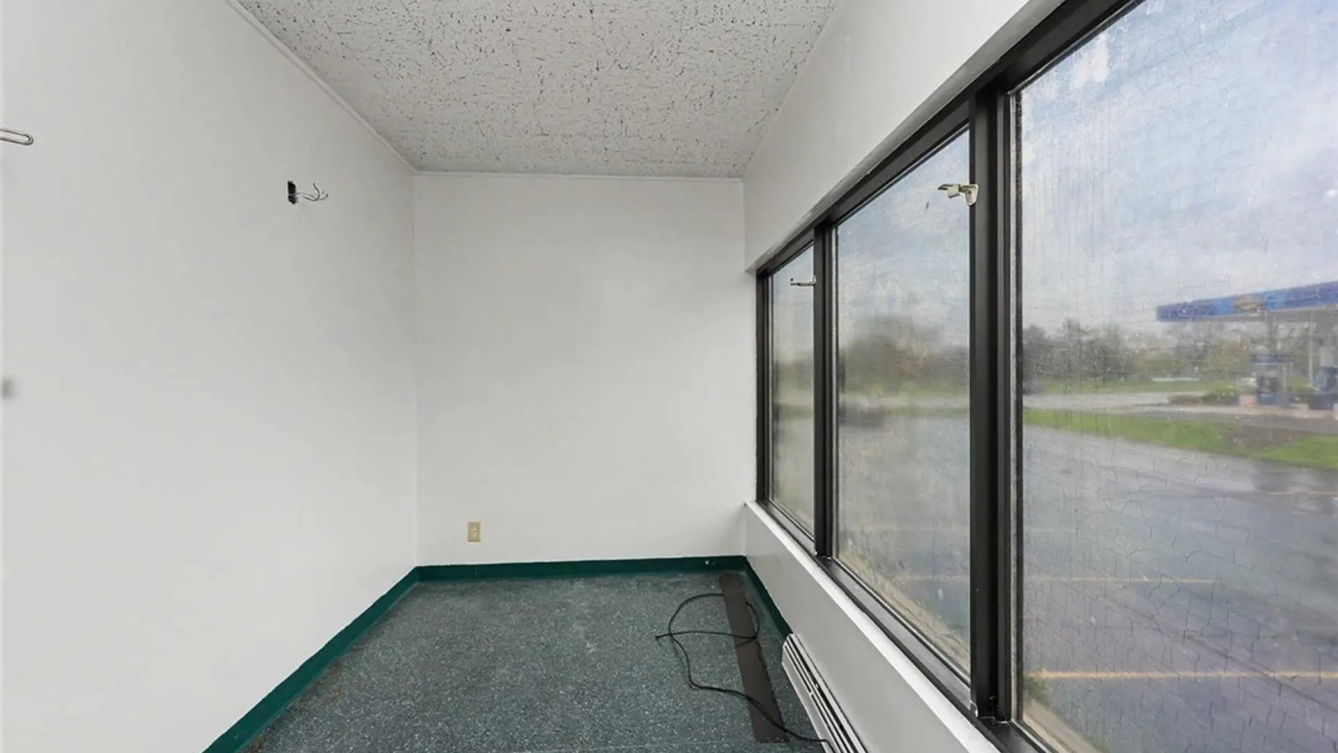Property at 4080 Delaware Avenue, Tonawanda, NY 14150 35