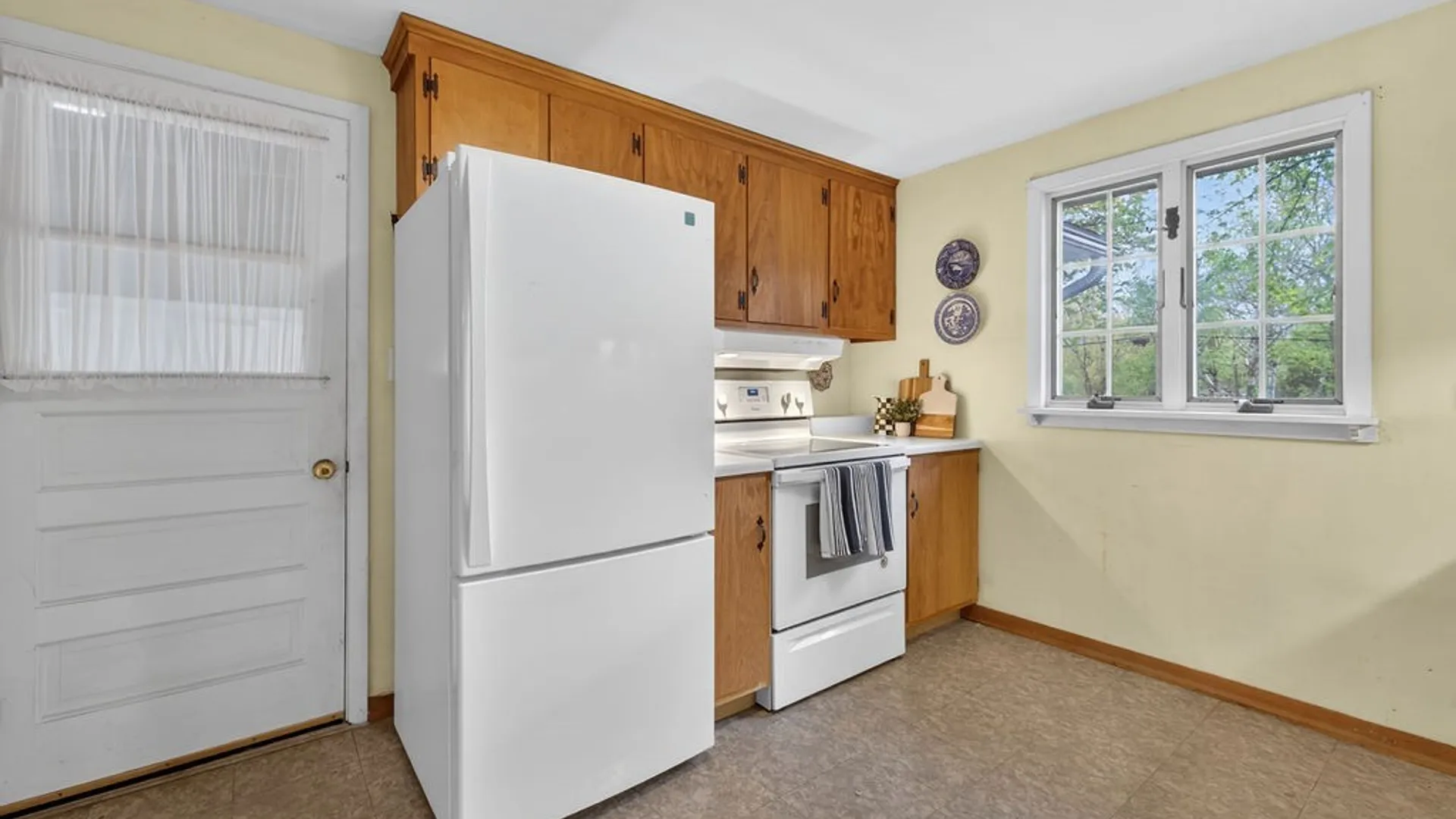 Property at 213 Dawley Road, Manlius, NY 13066 7