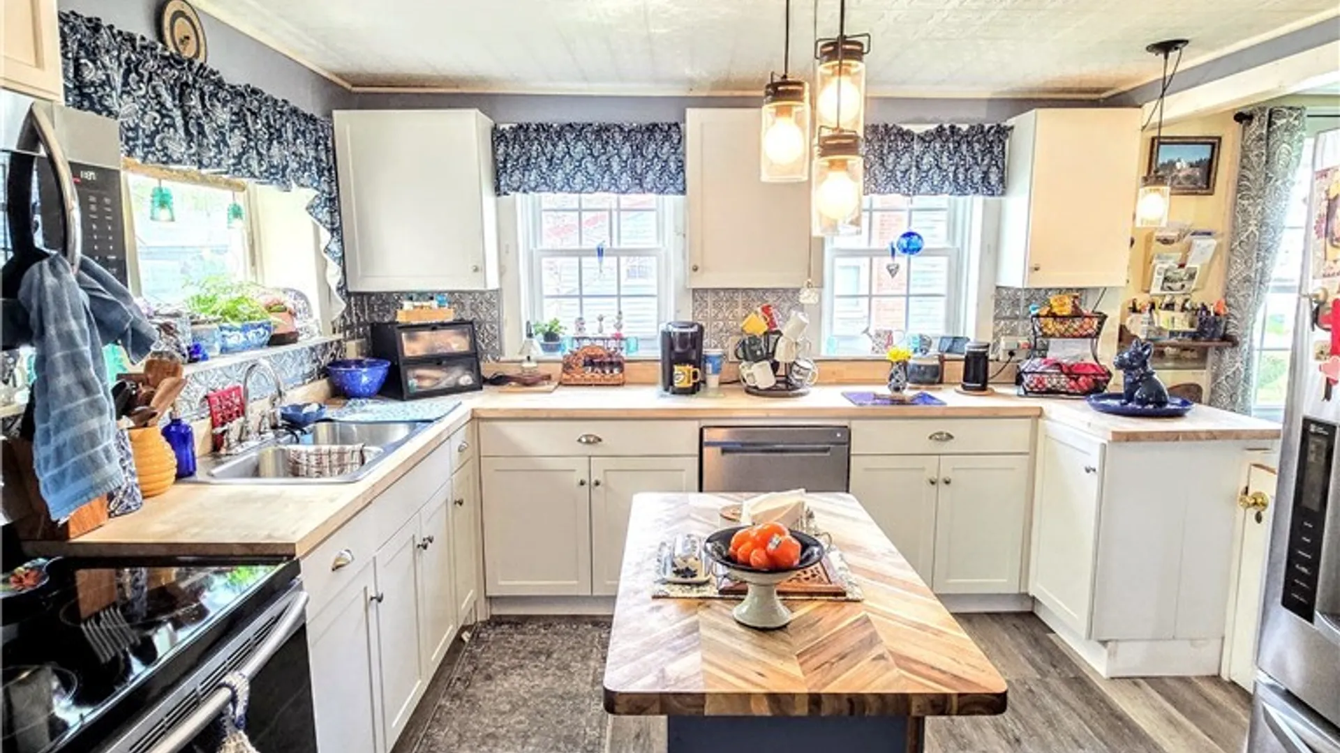 Property at 10 Front Street, Vernon, NY 13476 3