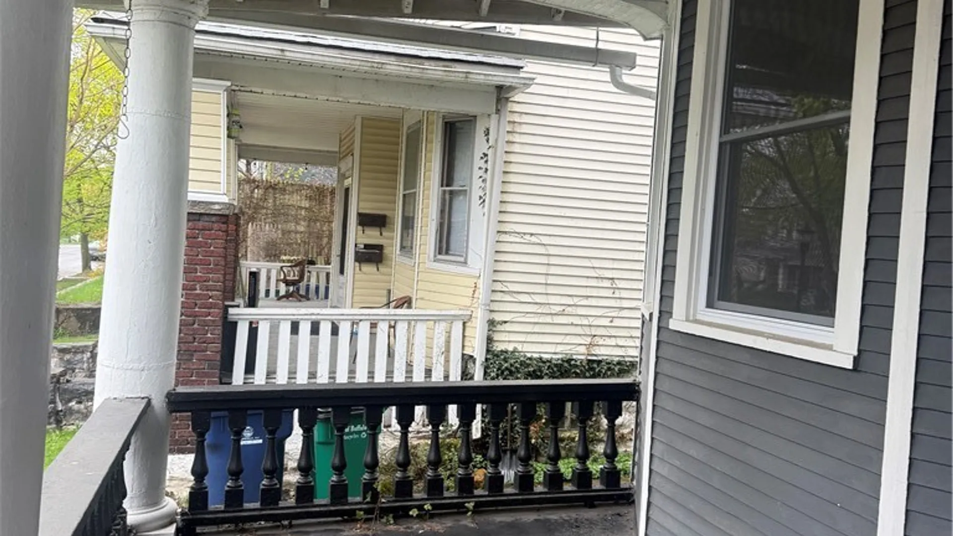 Property at 37 Inwood Place, Buffalo, NY 14209 4