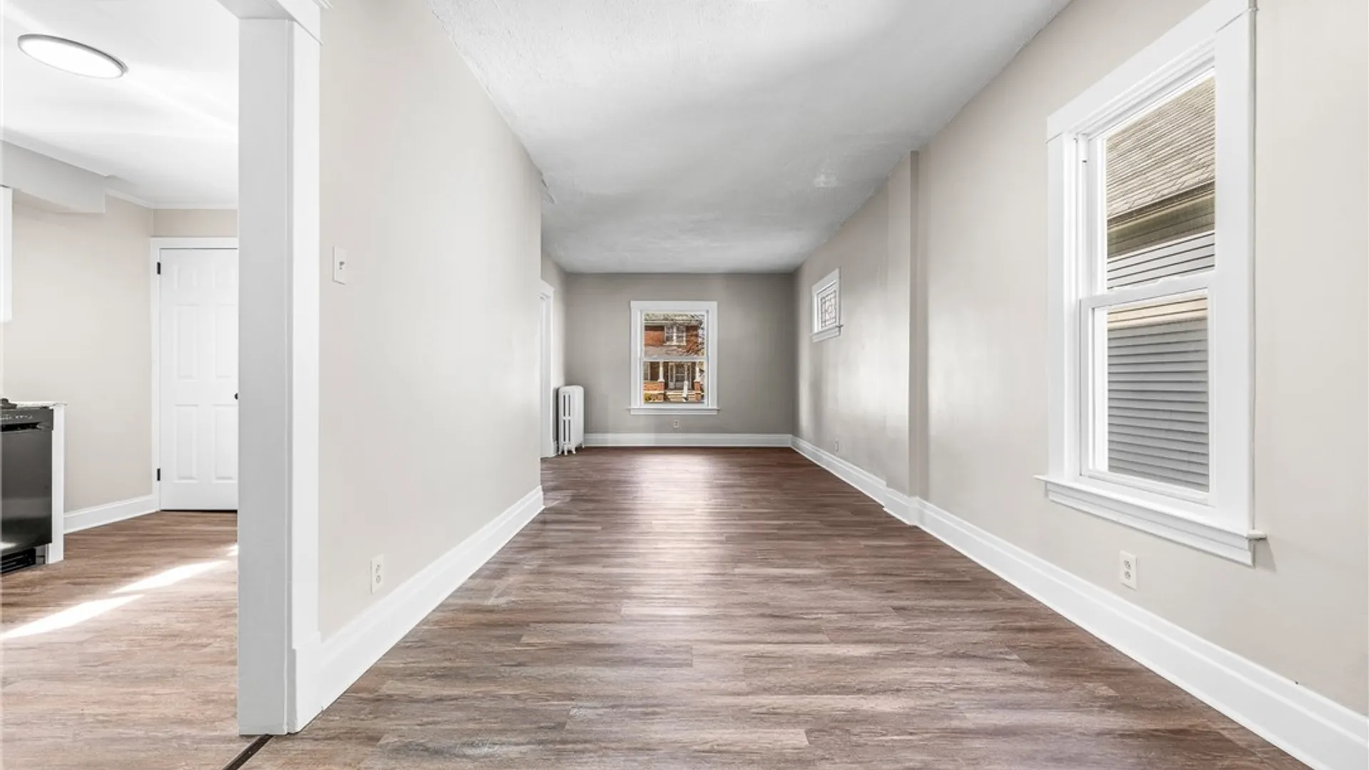 Property at 2021 Grand Avenue, Niagara Falls, NY 14301 12