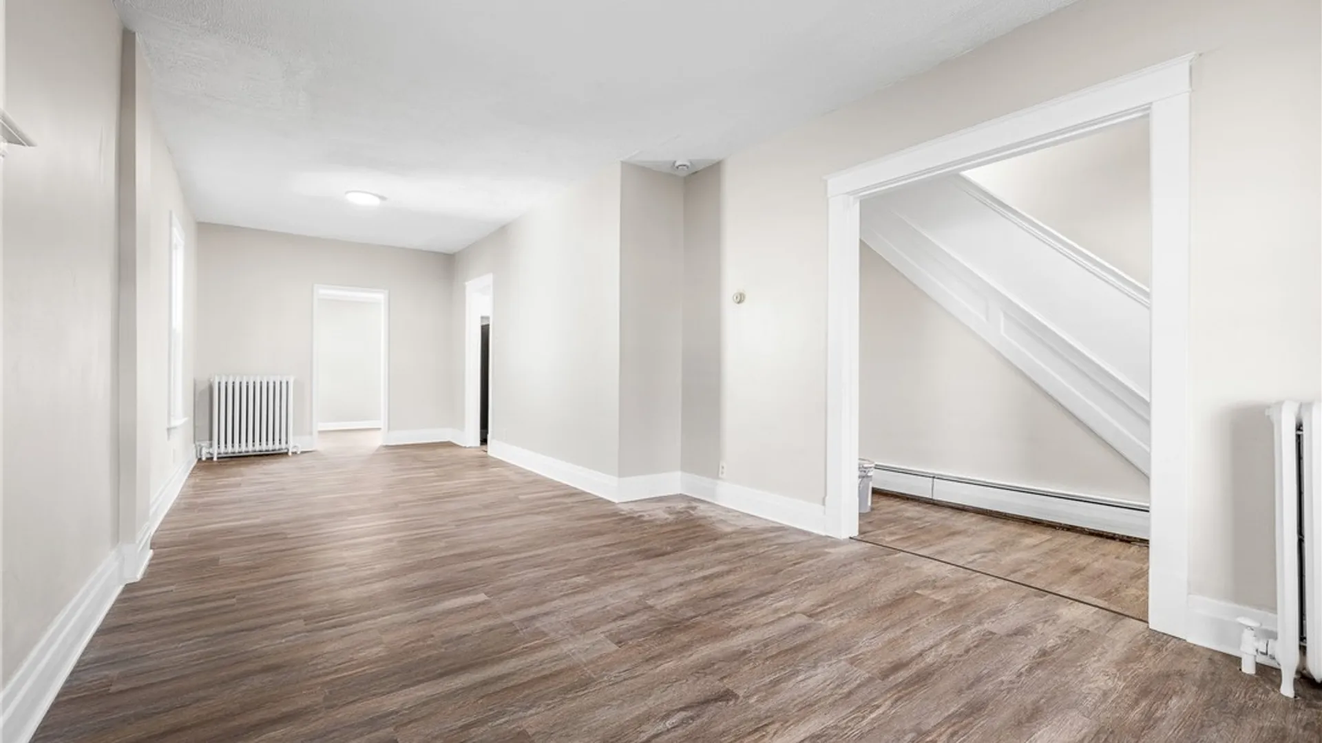 Property at 2021 Grand Avenue, Niagara Falls, NY 14301 13